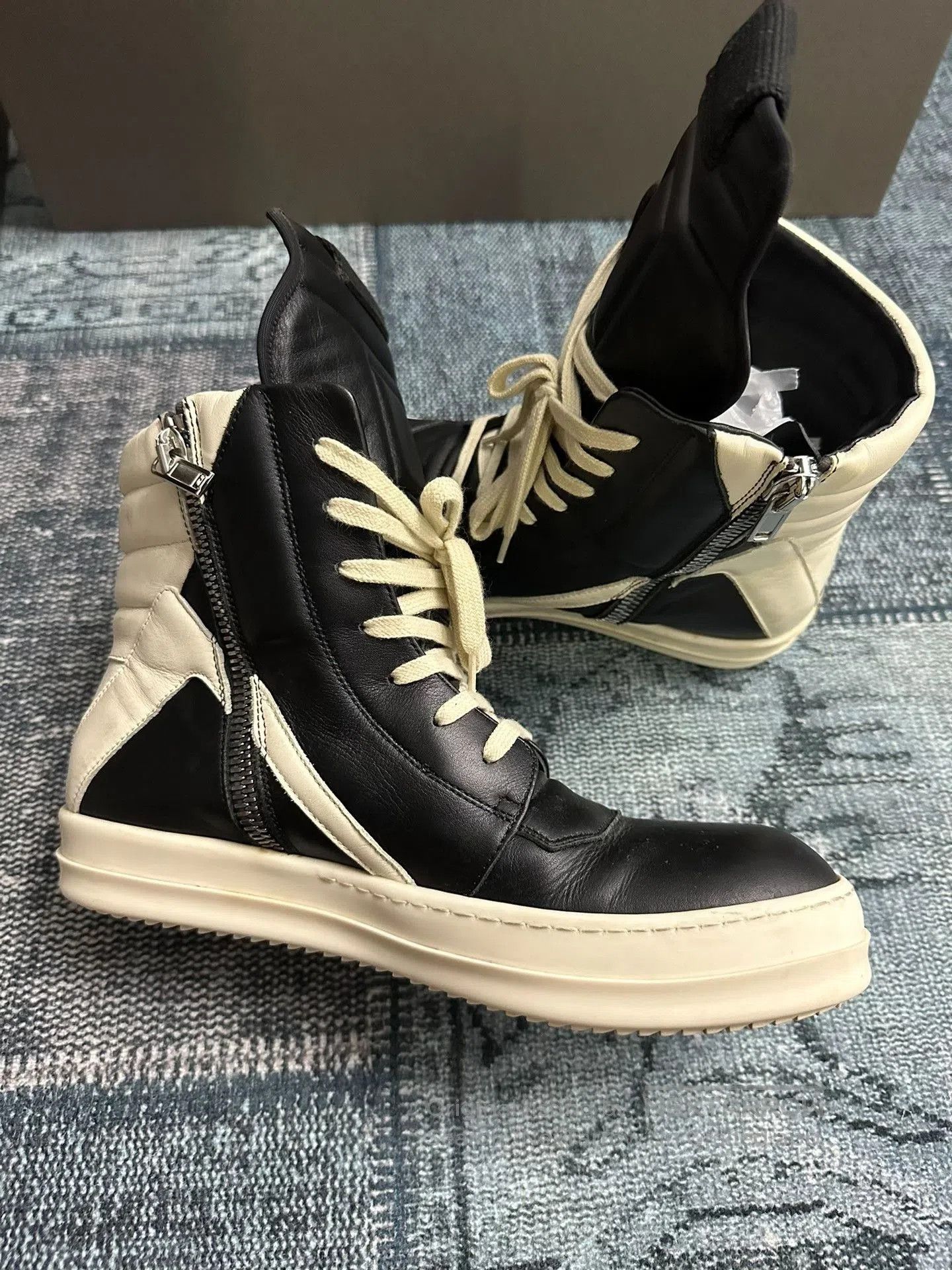 Rick Owens Rick Owens Main Line Inverted Triangle Size 42. Size US 9 / EU 42 - 3 Thumbnail