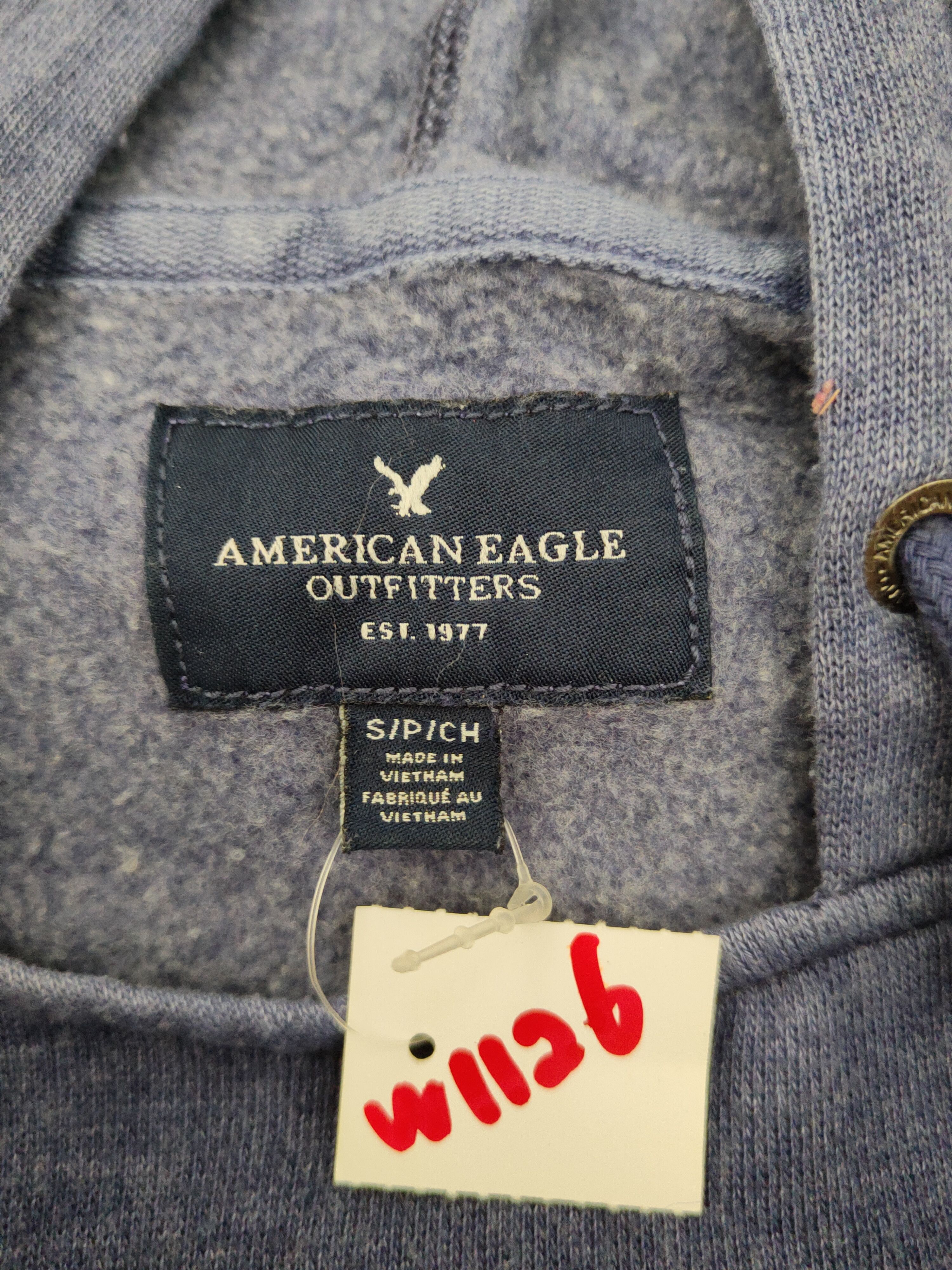 American Eagle Outfitters × Japanese Brand × Vintage American Eagle Outfitters Navy Hoodie Sweatshirts #W1126 Size US S / EU 44-46 / 1 - 15 Thumbnail