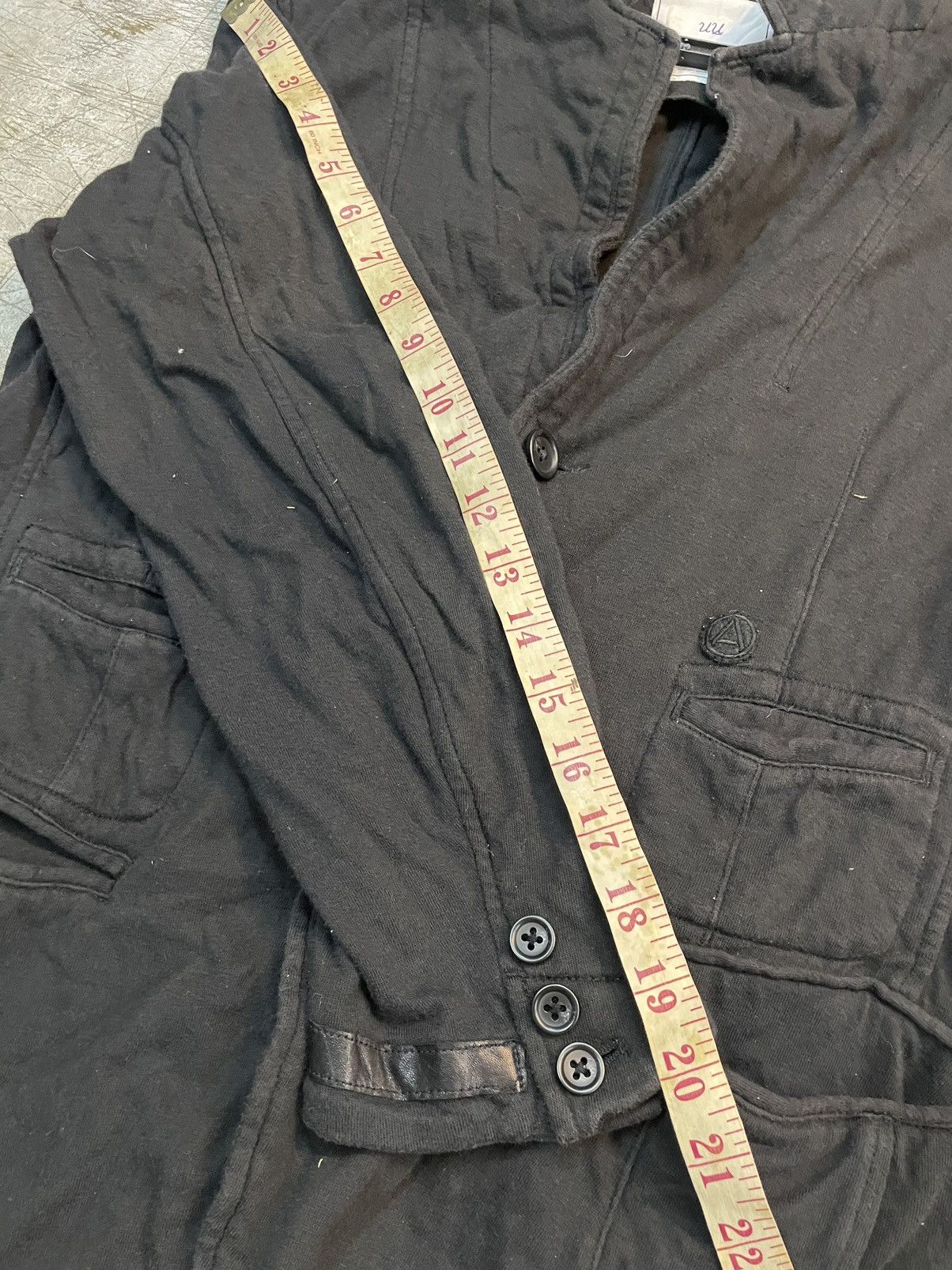 Jun Takahashi × Undercover × Uniqlo Authentic UNIQLO X JUN TAKASHI X UMDERCOVER sweater Size US L / EU 52-54 / 3 - 11 Thumbnail