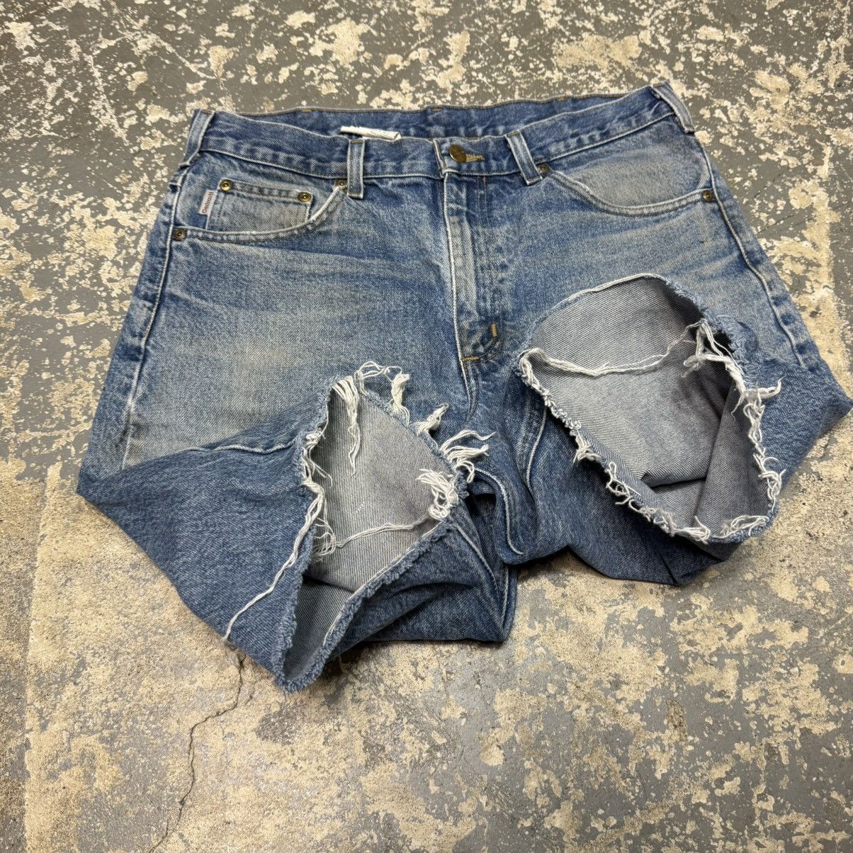 Carhartt Vintage Carhartt Denim Cut Off Workwear Shorts Jorts Size US 34 / EU 50 - 9 Thumbnail