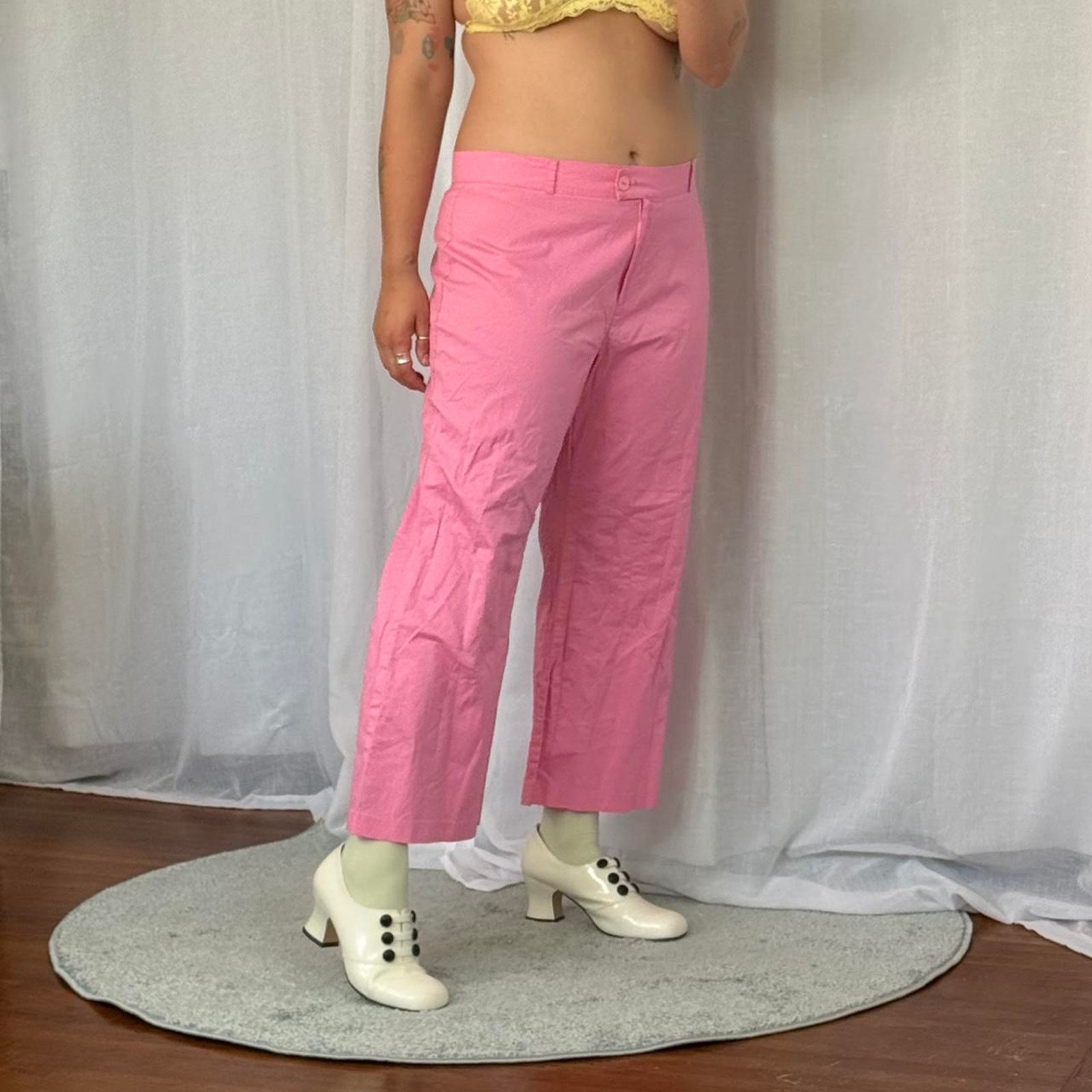 Vintage ✿ vintage bubblegum pink cropped flare pants ✿ Size 39" - 4 Thumbnail