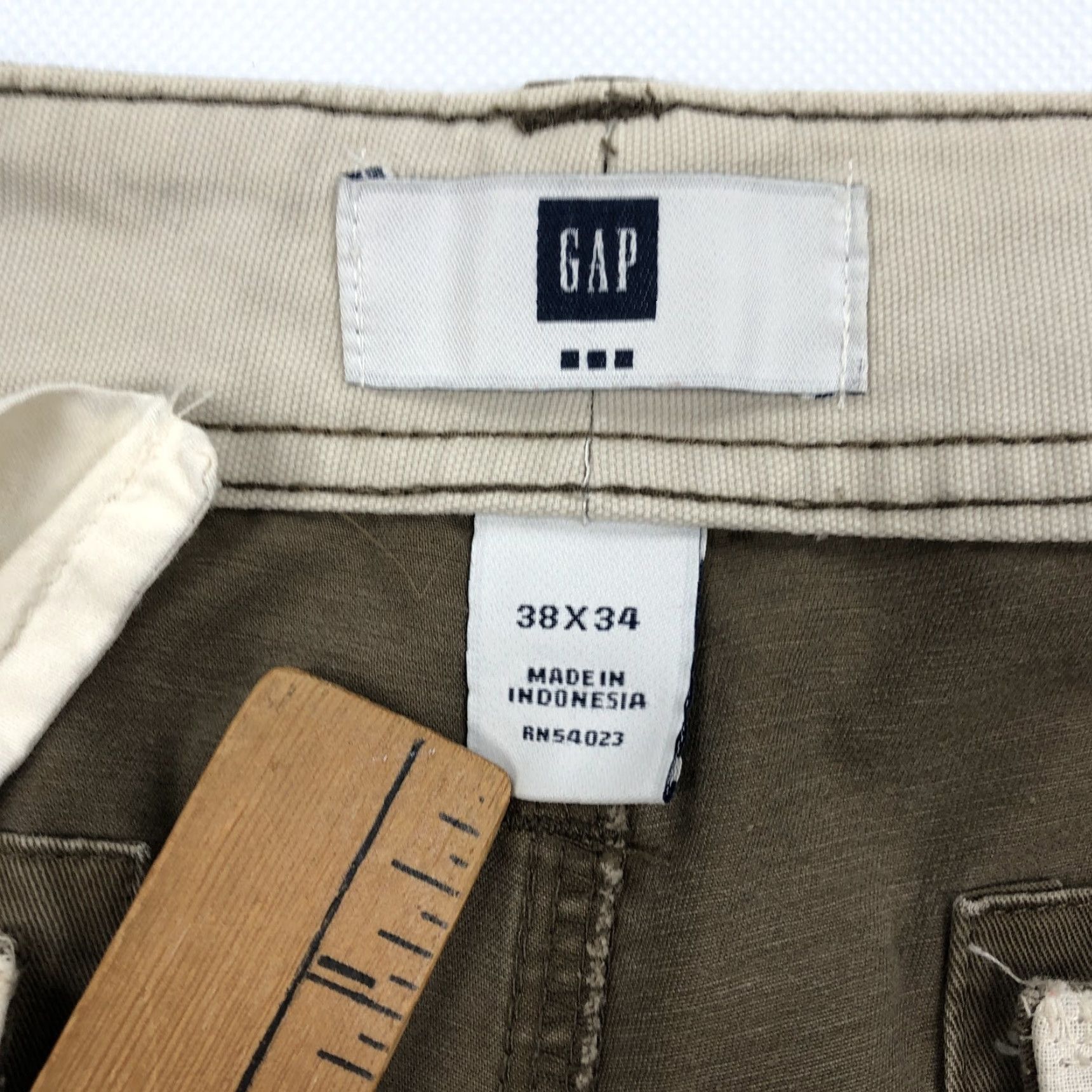Gap GAP Cargo Pants Men Brown Khaki 38x34 Regular Fit Flat Front Cotton Pants Size US 38 / EU 54 - 5 Thumbnail