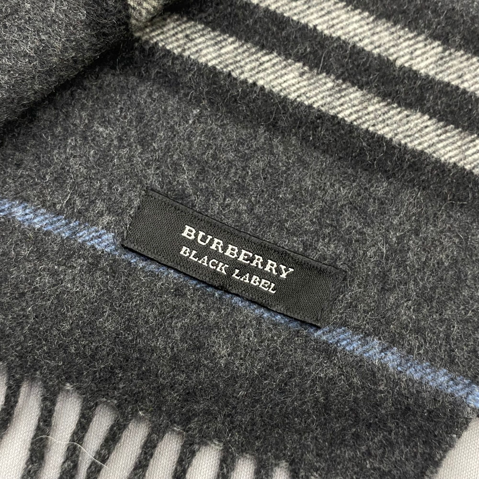 Burberry Vintage Burberry Scarf Muffler Wool Winter Plaid Scarves Size ONE SIZE - 5 Thumbnail