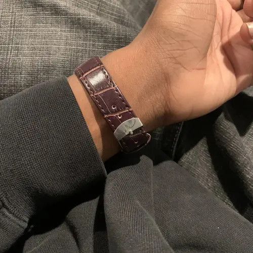 Vintage Vintage 90s vintage quiet luxury brown leather gold watch Size ONE SIZE - 4 Thumbnail