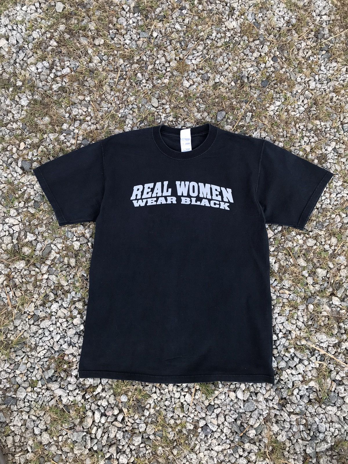 NFL Vintage Raiders Real Women Wear Black Tee Size US L / EU 52-54 / 3 - 1 Thumbnail