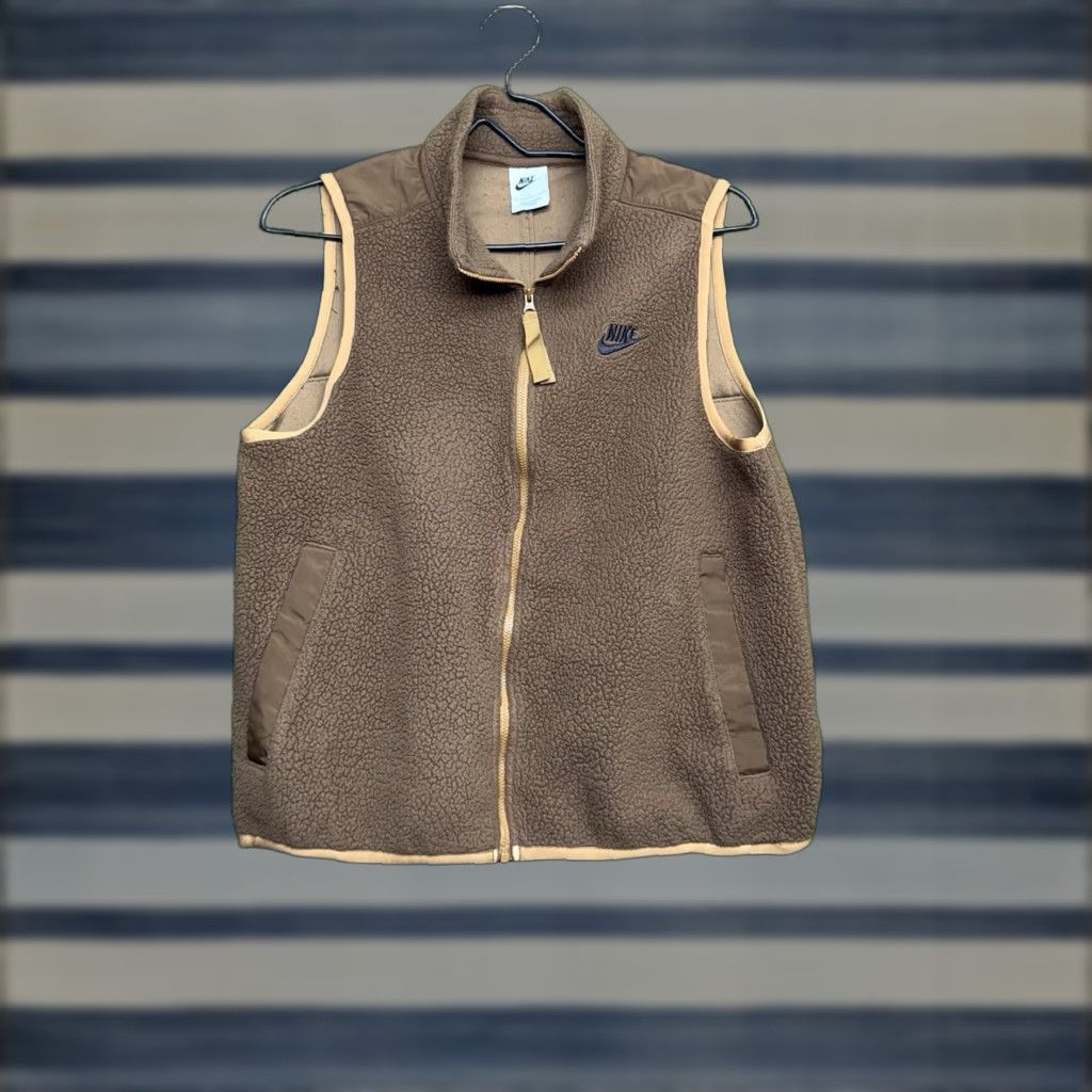 Nike Nike Vest Womens Large Teddy Brown Layering Utility Full Zip Sherpa Casual Size L / US 10 / IT 46 - 1 Thumbnail