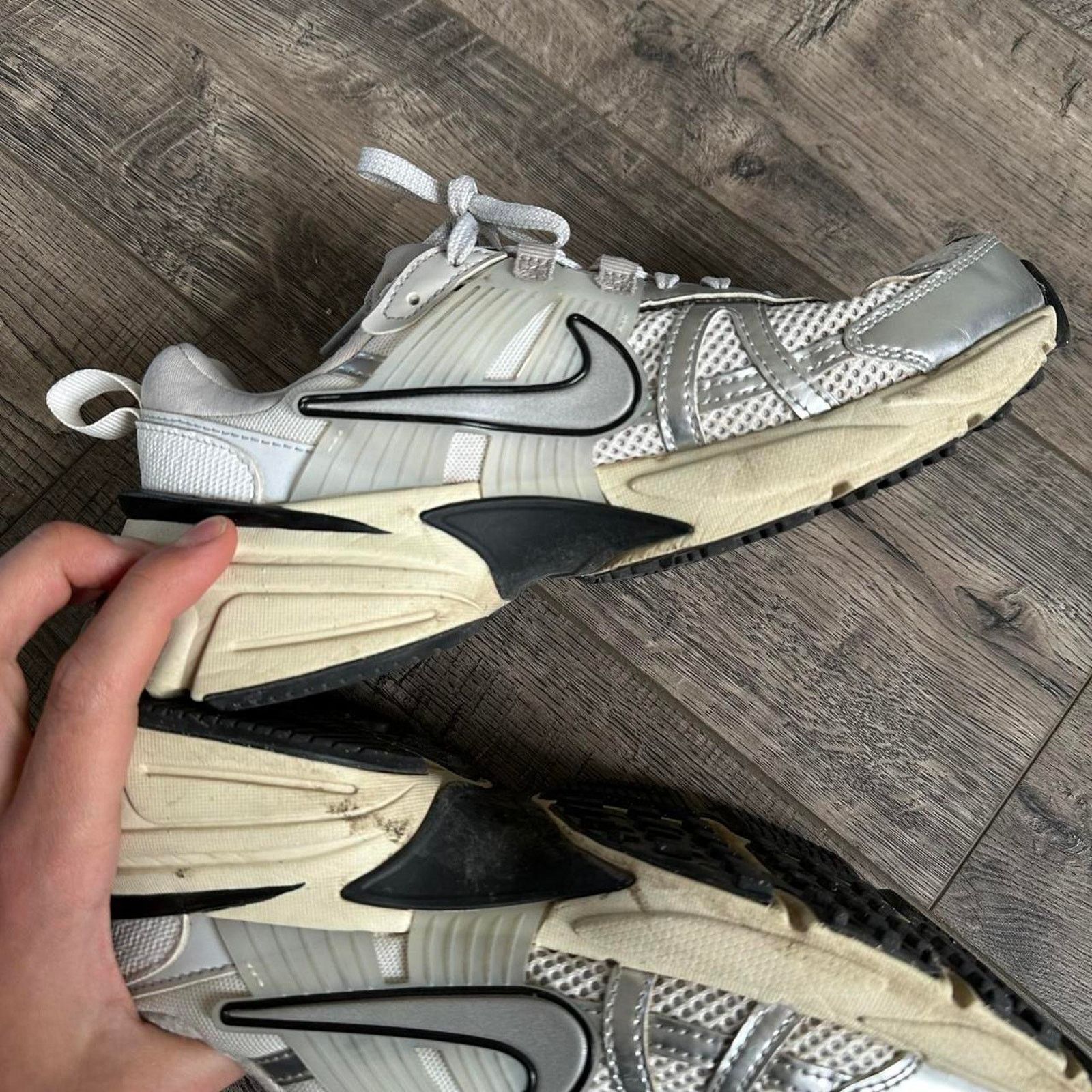 Nike Grey Black Silver Chunky Lifestyle Nike V2K Shoes Sneakers Size US 8 / IT 38 - 4 Thumbnail
