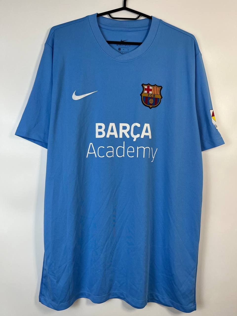 Nike FC BARCELONA 2017/18 BARÇA ACADEMY TRAINING SHIRT NIKE Sz XL Size US XL / EU 56 / 4 - 1 Thumbnail