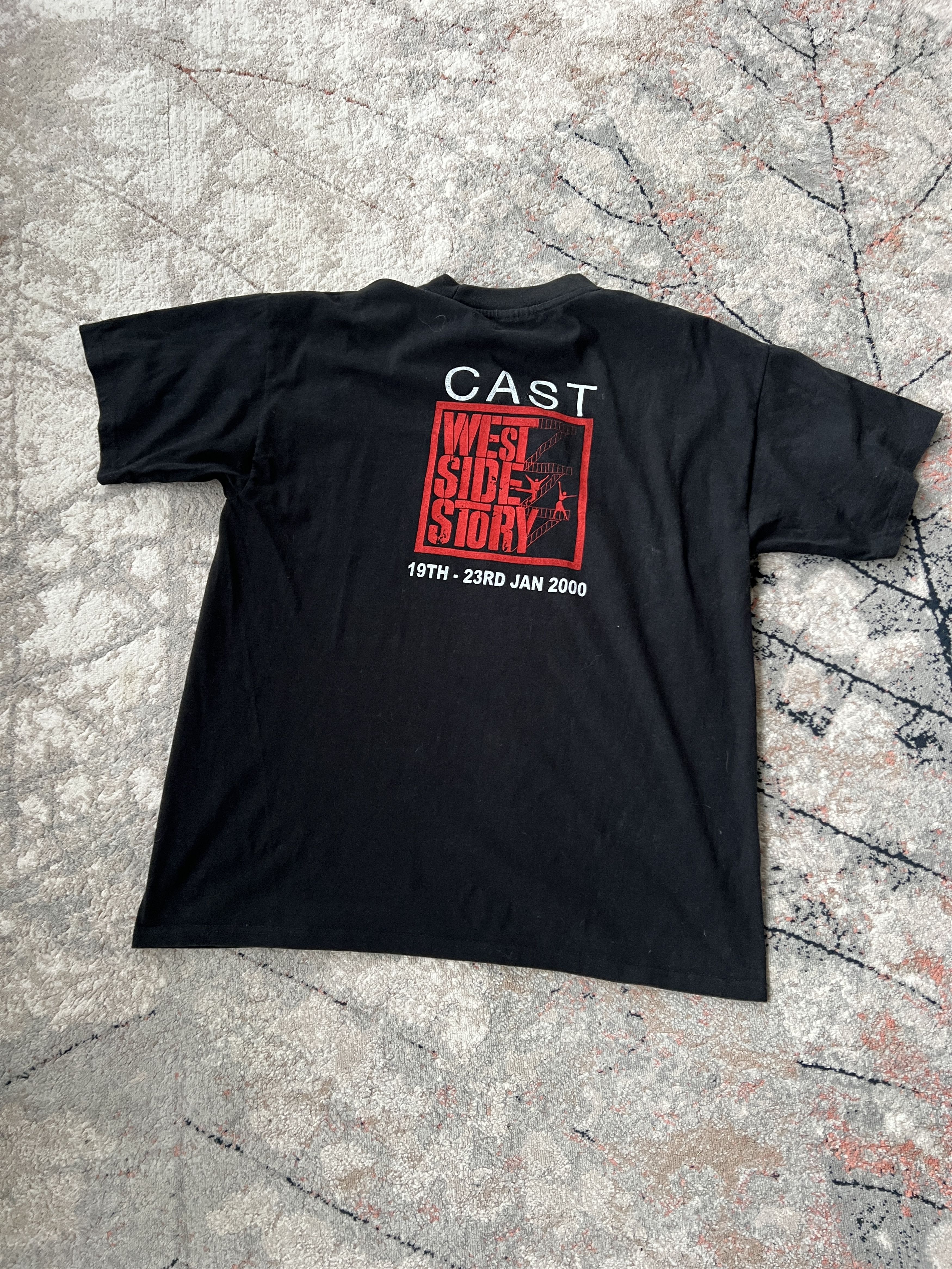 Vintage West Side Story Cast 2000 Vintage Tee Size US XL / EU 56 / 4 - 1 Thumbnail