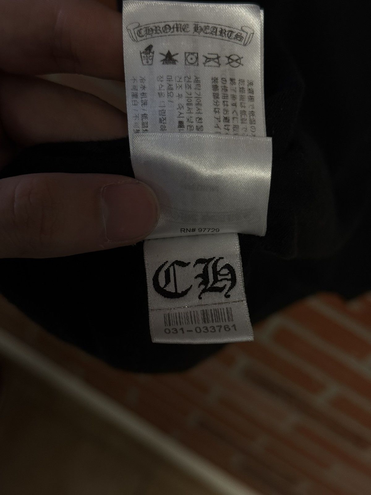 Chrome Hearts Chrome Hearts Back Multi Color Logo Exlusive Black Size M 🧼 Size US M / EU 48-50 / 2 - 17 Thumbnail