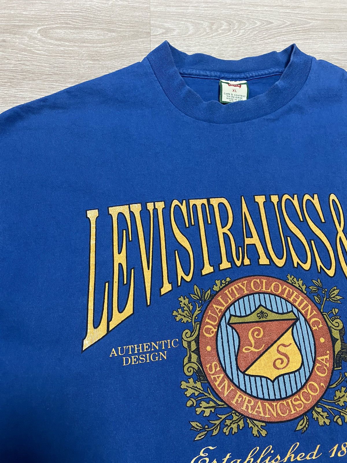Levi's Vintage Levis Levi Strauss &CO 1992 T-shirt Size US XL / EU 56 / 4 - 8 Thumbnail