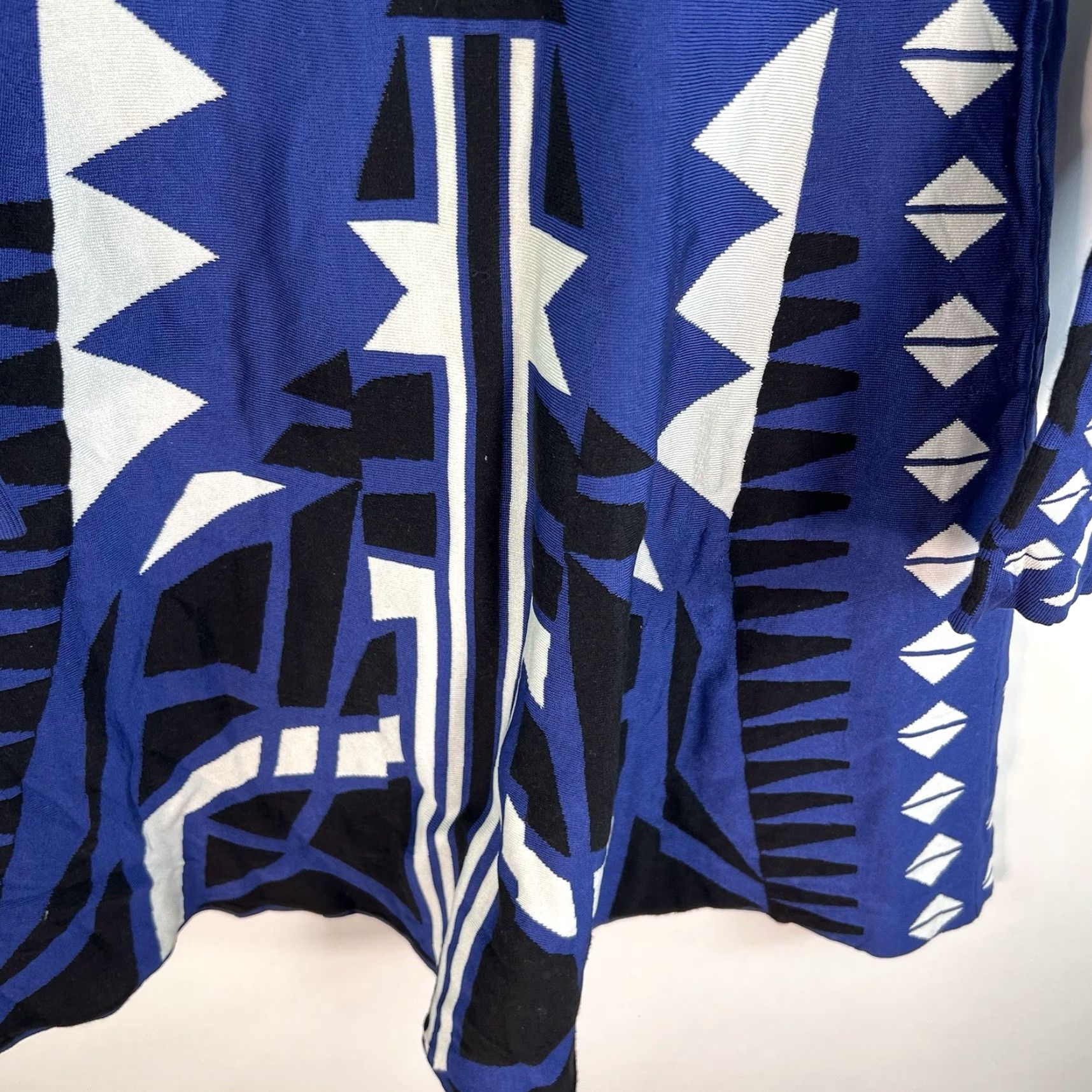 Parker Parker Fit-and-Flare Mini Dress Size M Blue Geometric Long Sleeve V-Neck Party/Cocktail Womens Size M / US 6-8 / IT 42-44 - 4 Thumbnail