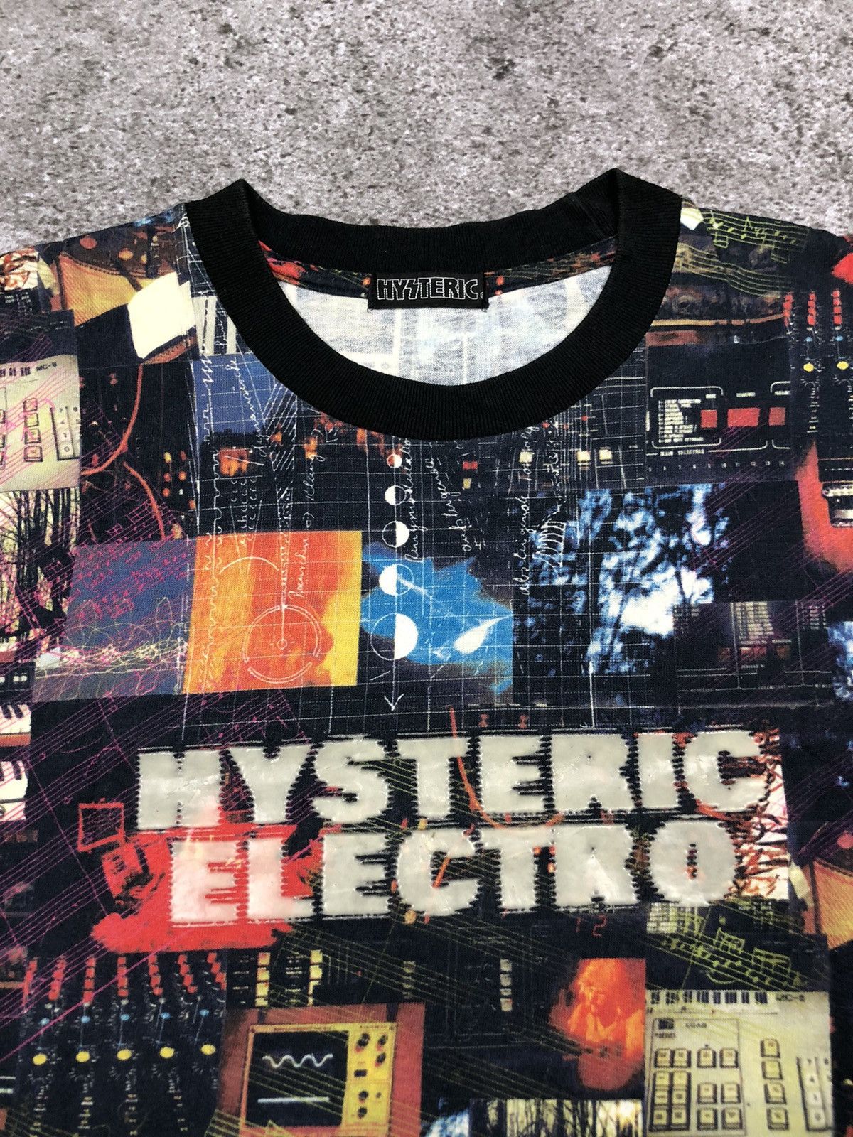 Hysteric Glamour HYSTERIC GLAMOUR FULL PRINT Tee Size US S / EU 44-46 / 1 - 3 Thumbnail