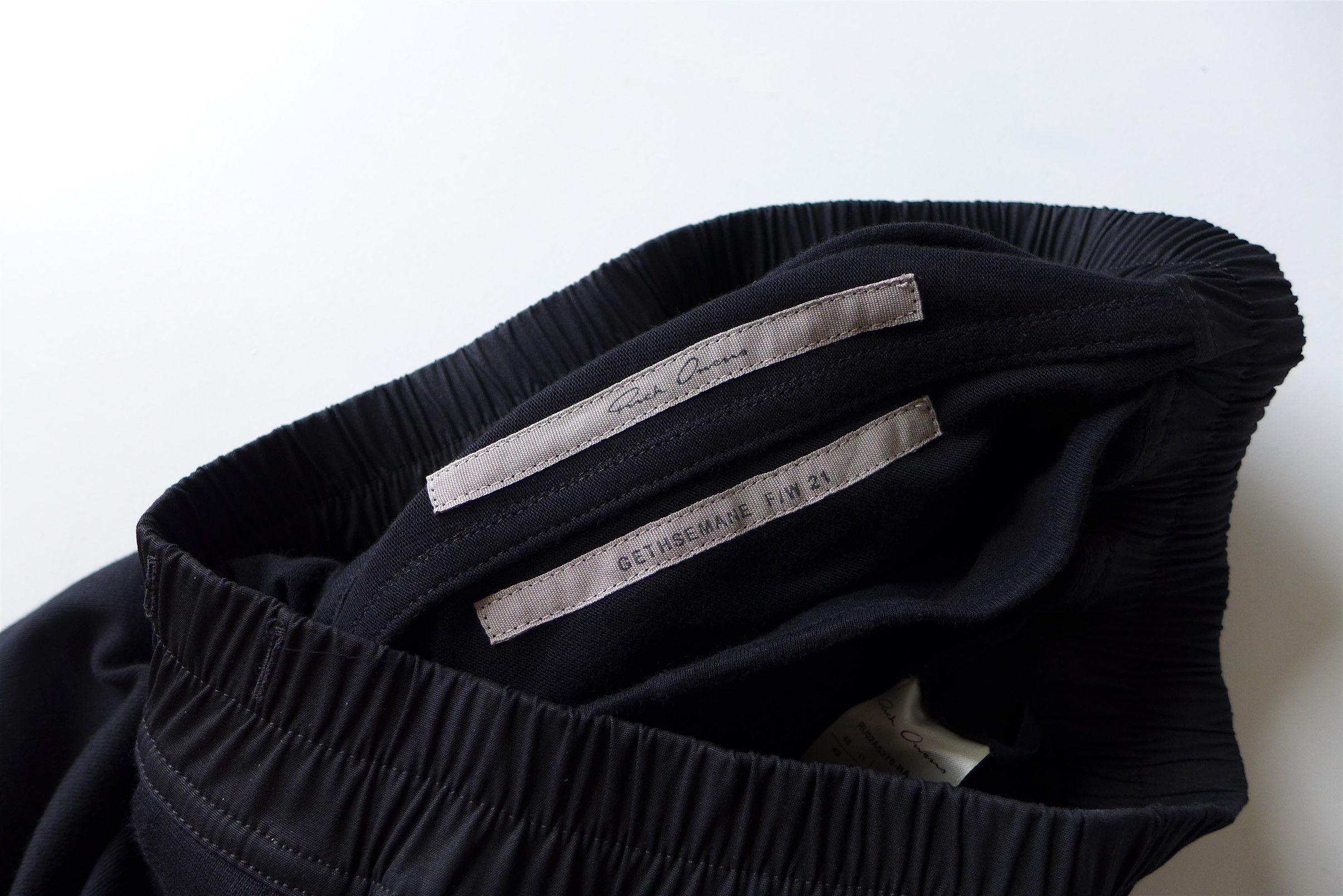 Rick Owens Rick Owens Tecuatl Cropped Drawstring Pants - Black Cotton Size US 32 / EU 48 - 10 Thumbnail