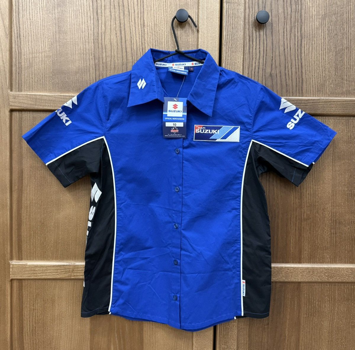 Suzuki Official Merchandise Blue Racing Button Up Shirt