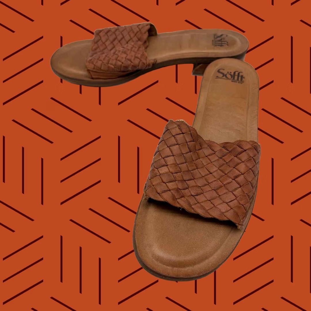 Vintage Sofft Tan Size 9 Slide Sandals Size US 9 / IT 39 - 1 Thumbnail