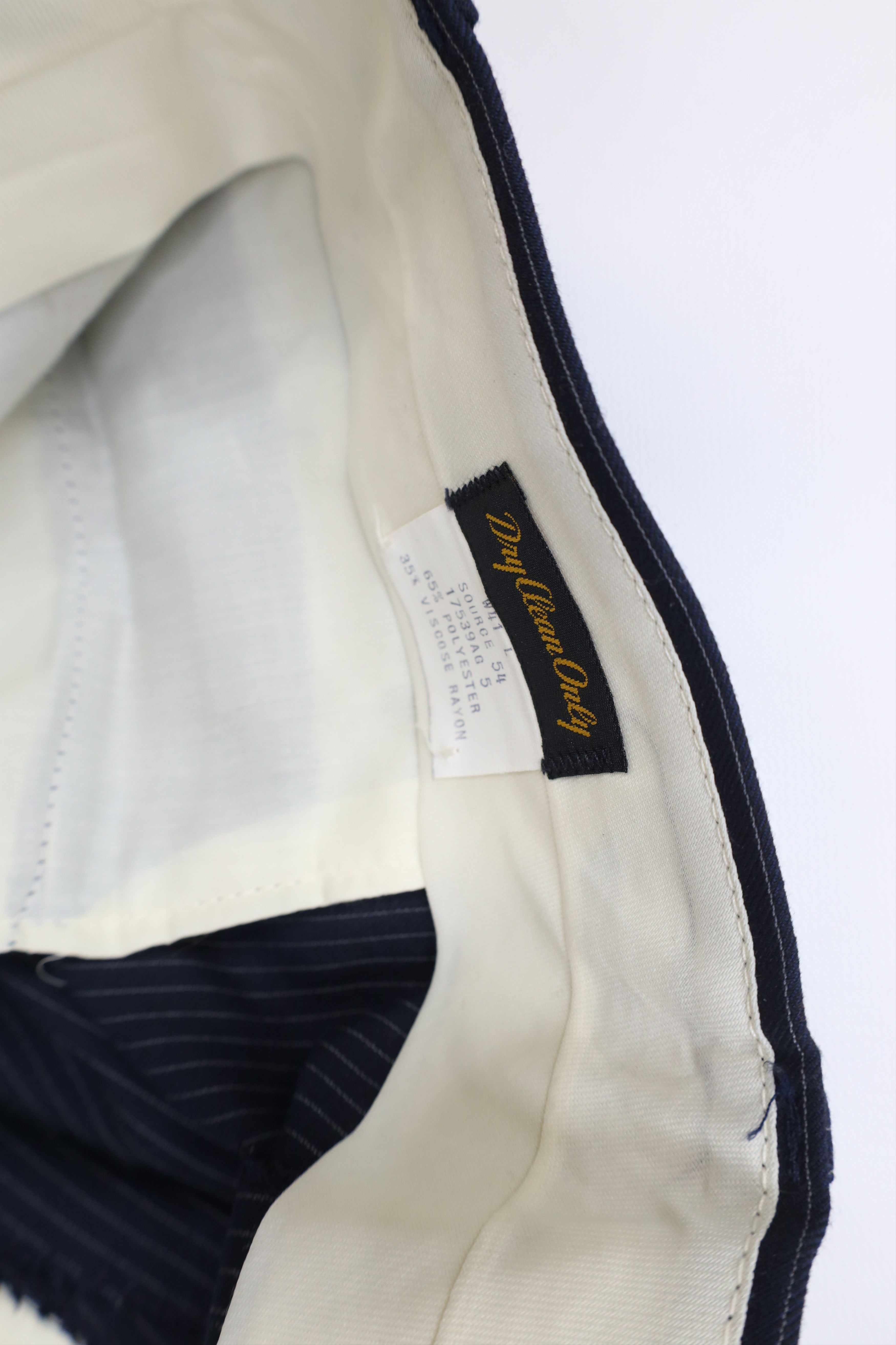 Vintage Vintage 70s Streetwear 3 Piece Pinstriped Suit Wedding Size 46L - 24 Thumbnail