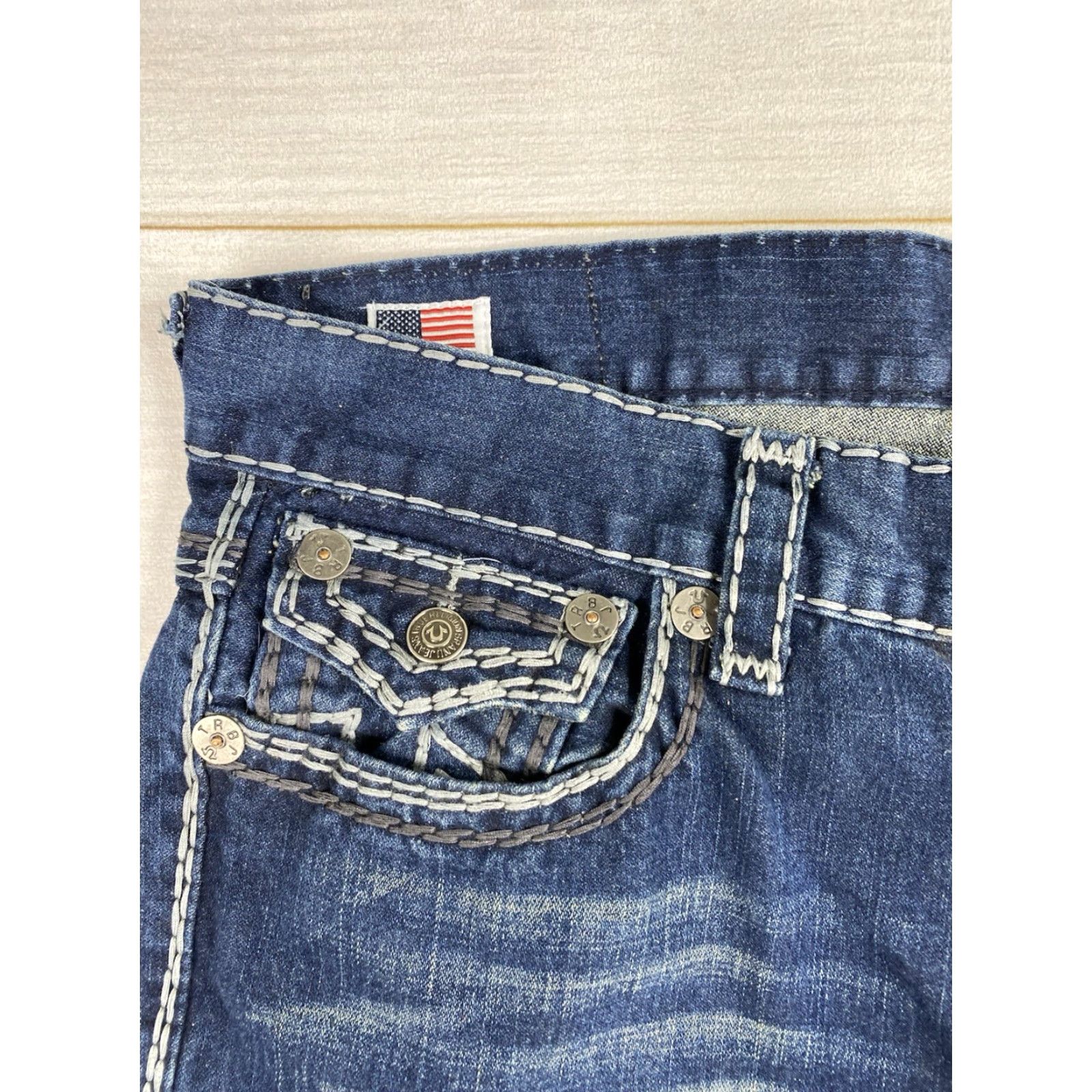 True Religion True Religion Billy Jeans 38 Dark Distressed Straight USA Denim Cotton Regular 5-Pocket Mens Jeans Billy USA Shirt? Size US 38 / EU 54 - 2 Thumbnail