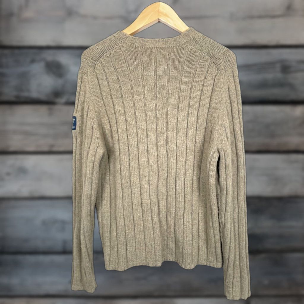 Abercrombie & Fitch Abercrombie & Fitch Lambs Wool Sweater Men's XL Beige Muscle Fit Slim V-Neck Mens Size US XL / EU 56 / 4 - 1 Thumbnail