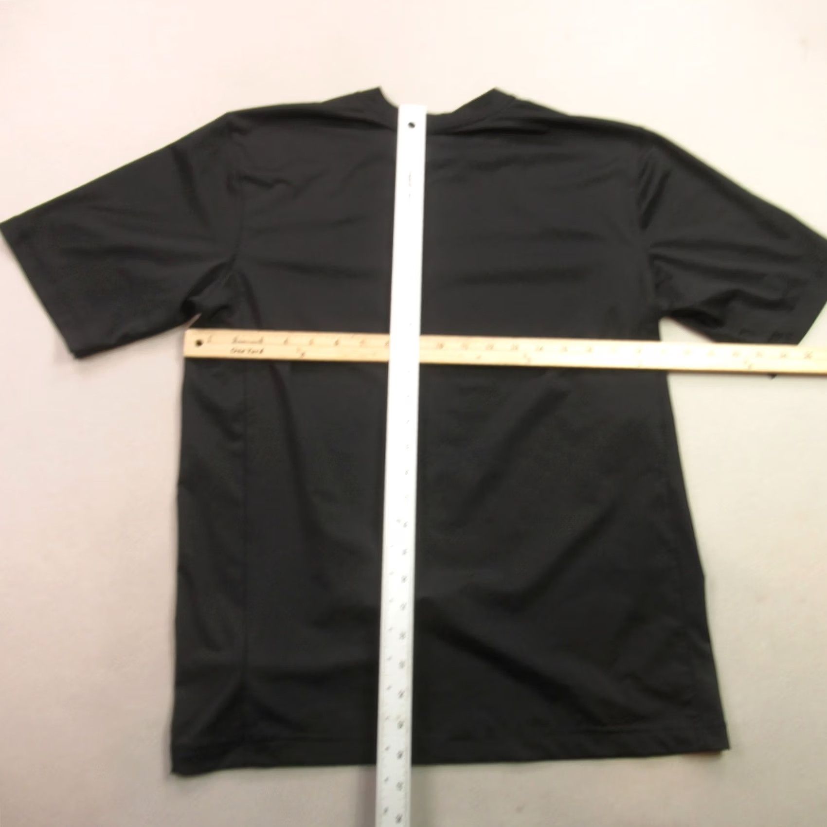 The North Face The North Face Shirt Mens Medium Short Sleeve Black Crew Neck Lightweight Casual Size US M / EU 48-50 / 2 - 7 Thumbnail