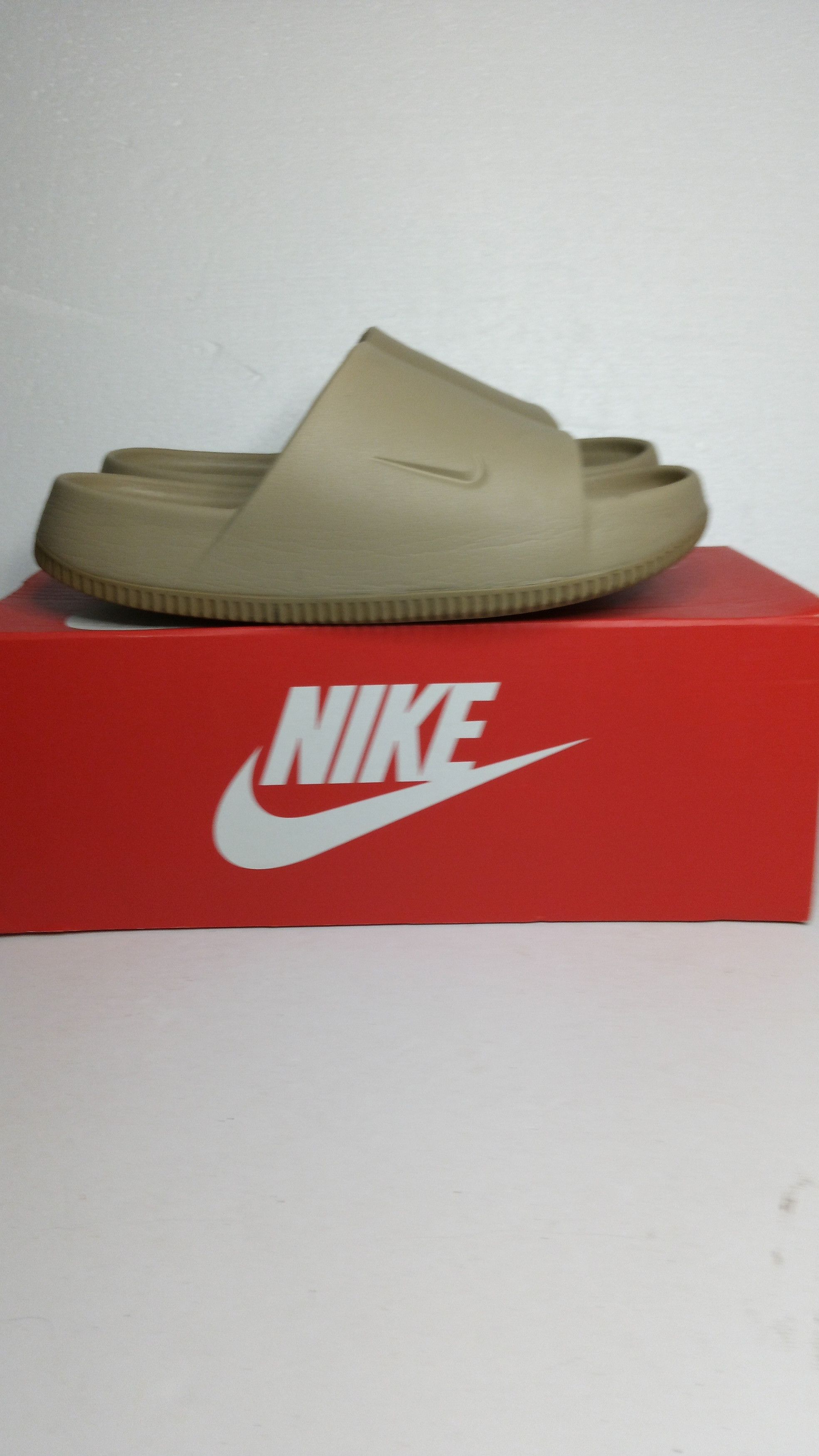Nike Nike Men's Calm Slides Size US 10 / EU 43 - 8 Thumbnail