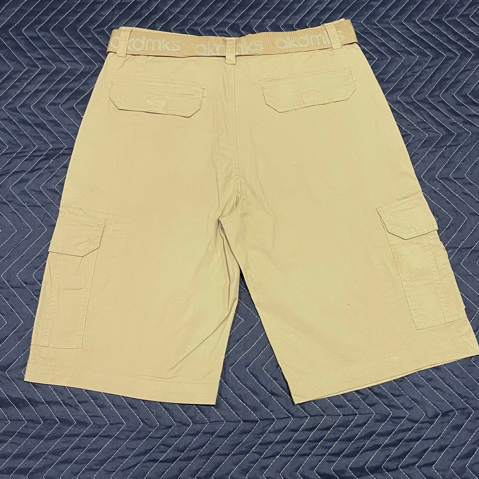 Akademiks Akademiks Cargo Shorts Size US 34 / EU 50 - 2 Thumbnail