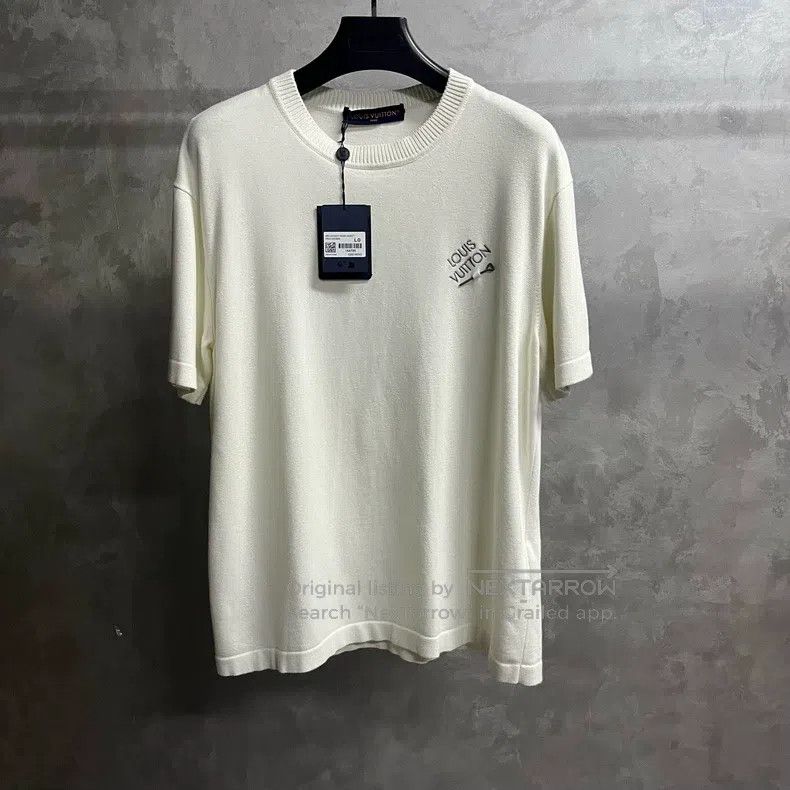 Louis Vuitton Louis Vuitton White Logo printed crewneck T-shirt Size US L / EU 52-54 / 3 - 1 Thumbnail