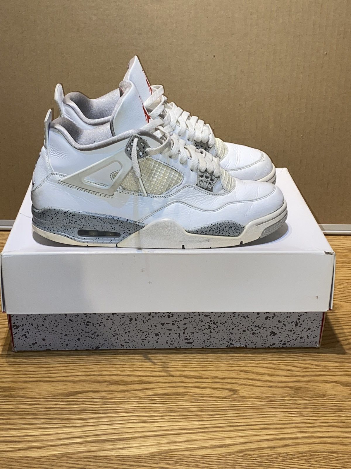 Jordan Brand Jordan 4 white oreo uk 10.5 Size US 11.5 / EU 44-45 - 1 Thumbnail