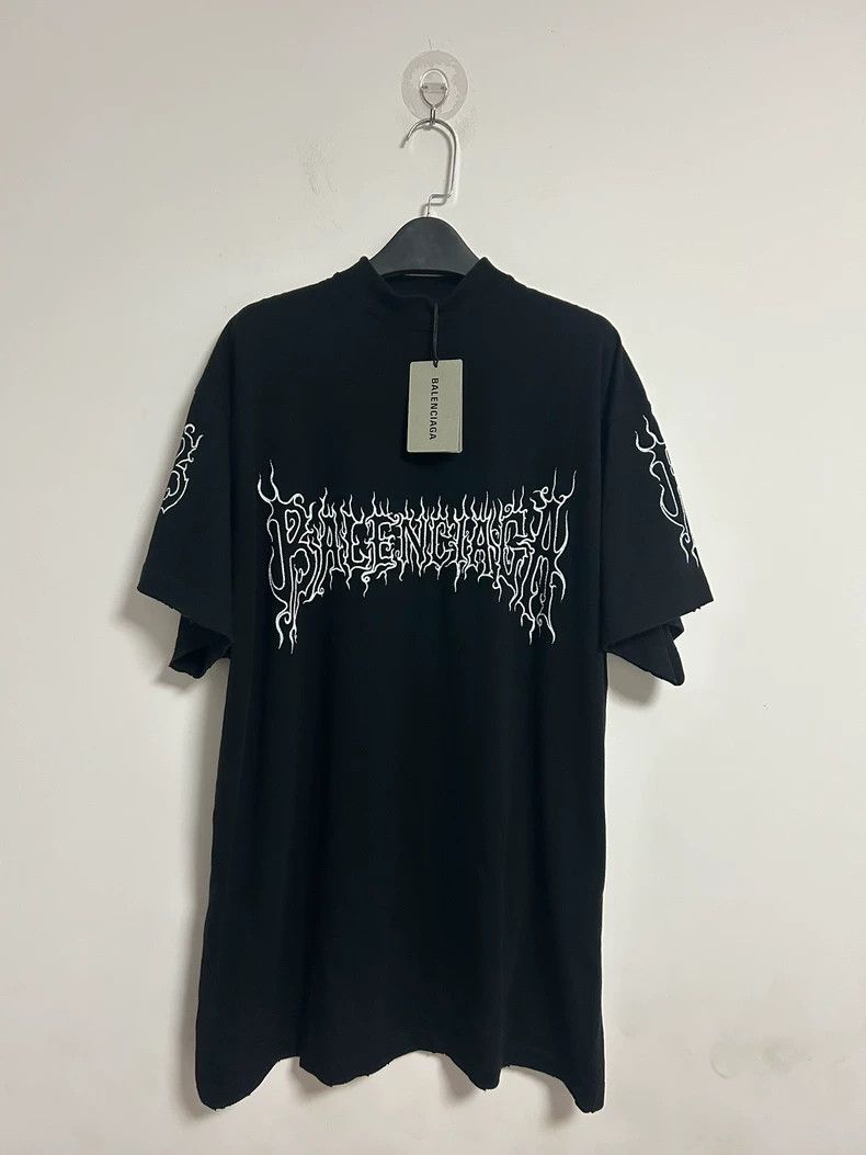 Balenciaga Balenciaga Black Gothic the Year of the Loong Flame Font L Size US S / EU 44-46 / 1 - 1 Thumbnail