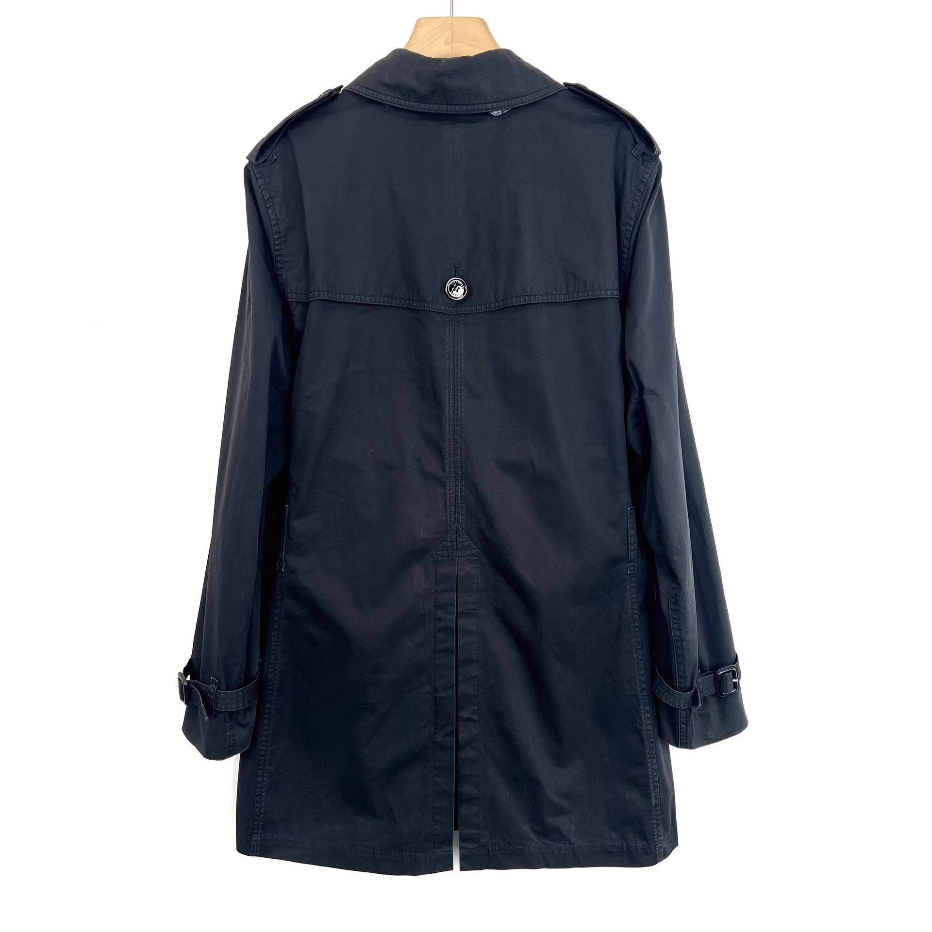 Burberry Burberry Black Lapel Double-Breasted Trench Coat k12 Size US M / EU 48-50 / 2 - 2 Thumbnail