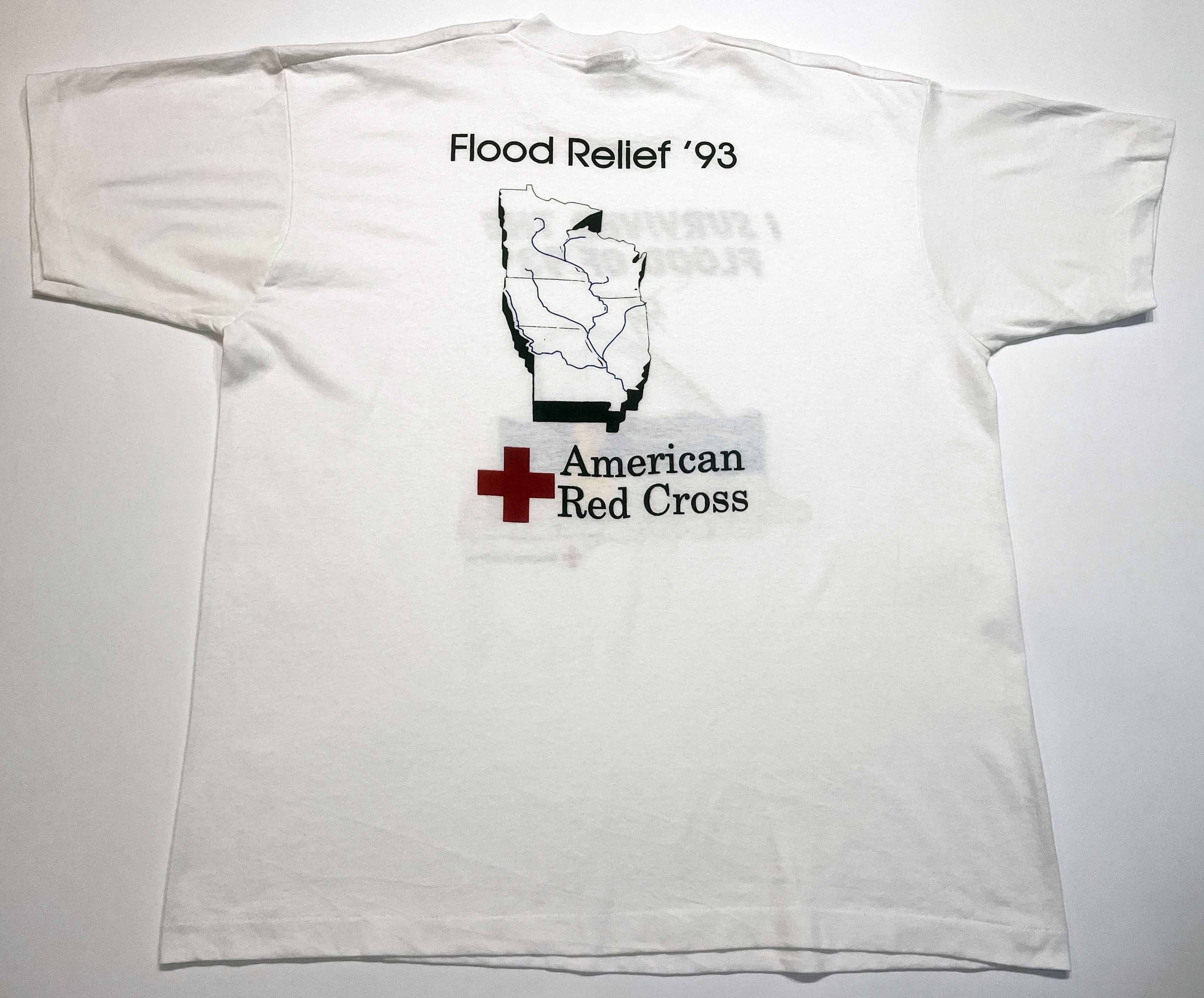 Vintage Vintage I Survived 1993 Flood American Red Cross T-Shirt Size US XXL / EU 58 / 5 - 4 Thumbnail