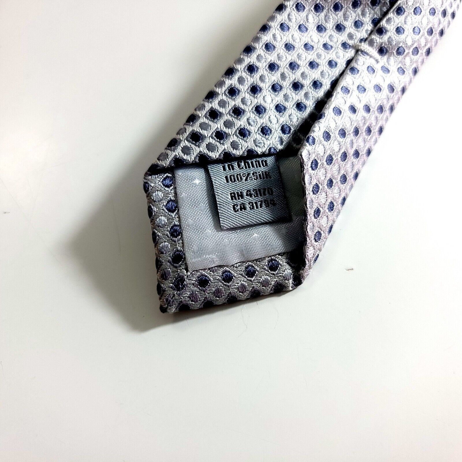 Designer Geoffrey Beene Silver White Gray Blue Geometric Woven Silk T Size ONE SIZE - 4 Thumbnail