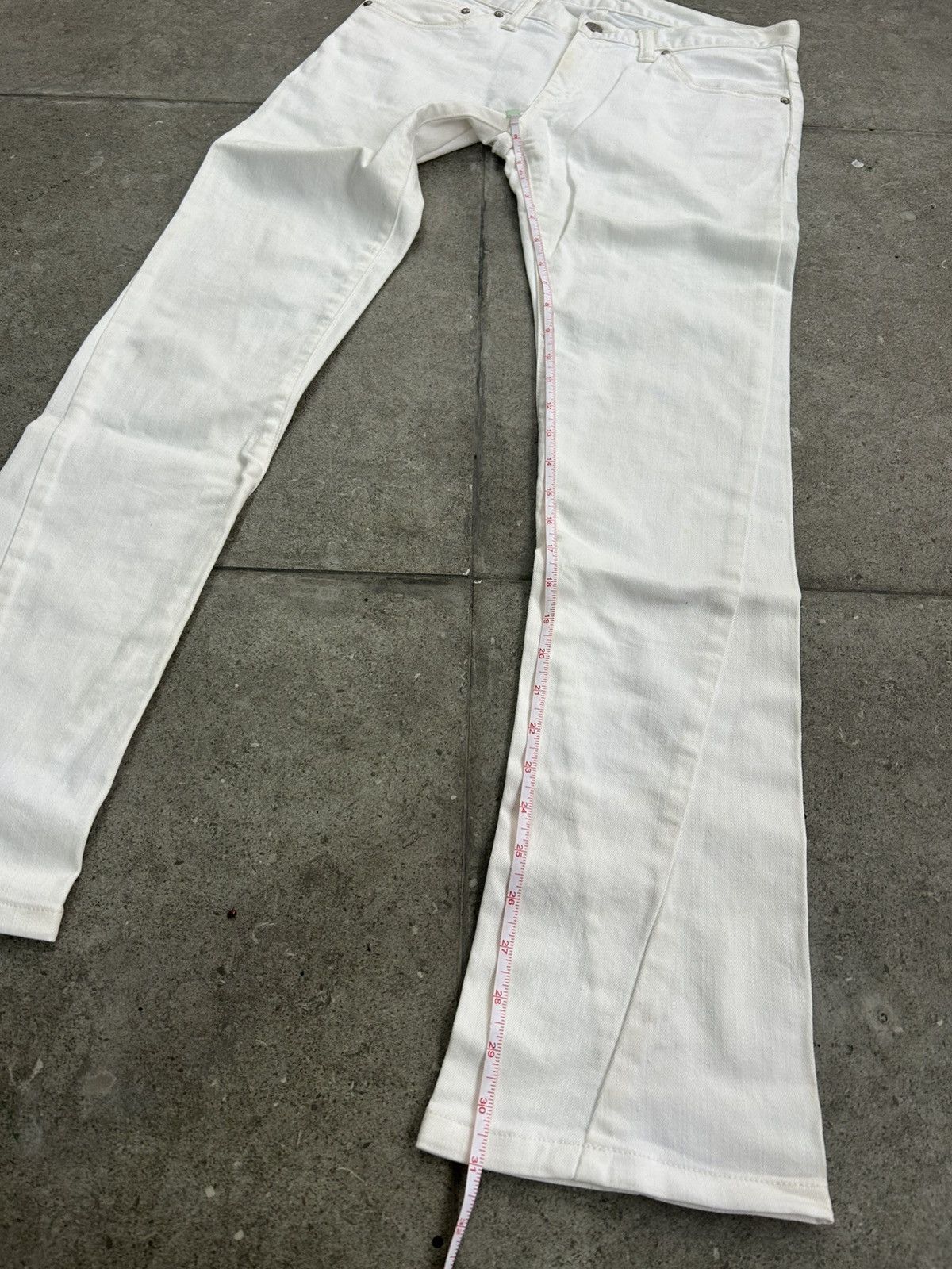 Tornado Mart Tornado Mart Zero Bootcut White Jeans Size US 31 - 15 Thumbnail