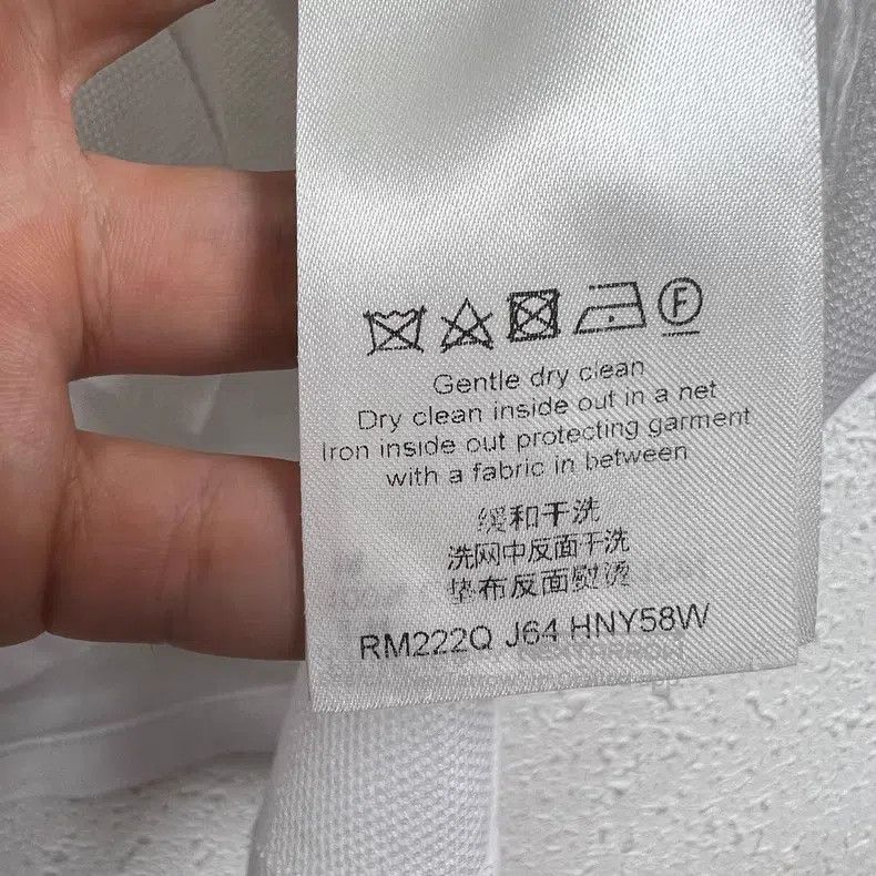 Louis Vuitton Louis Vuitton Embroidered LOGO pin POLO shirt Size US L / EU 52-54 / 3 - 6 Thumbnail