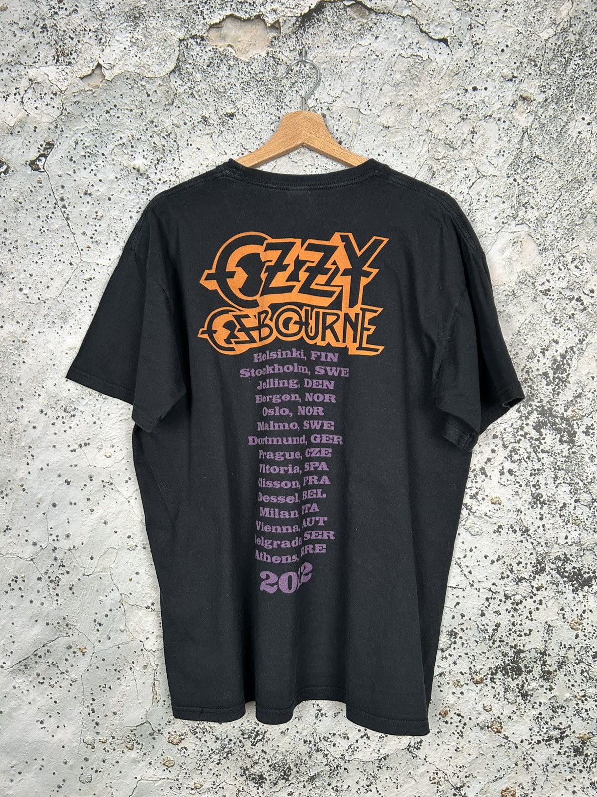 Band Tees God Bless Ozzy Osbourne 2012 Tour Tee Rock Band Metal Rare Size US XL / EU 56 / 4 - 3 Thumbnail