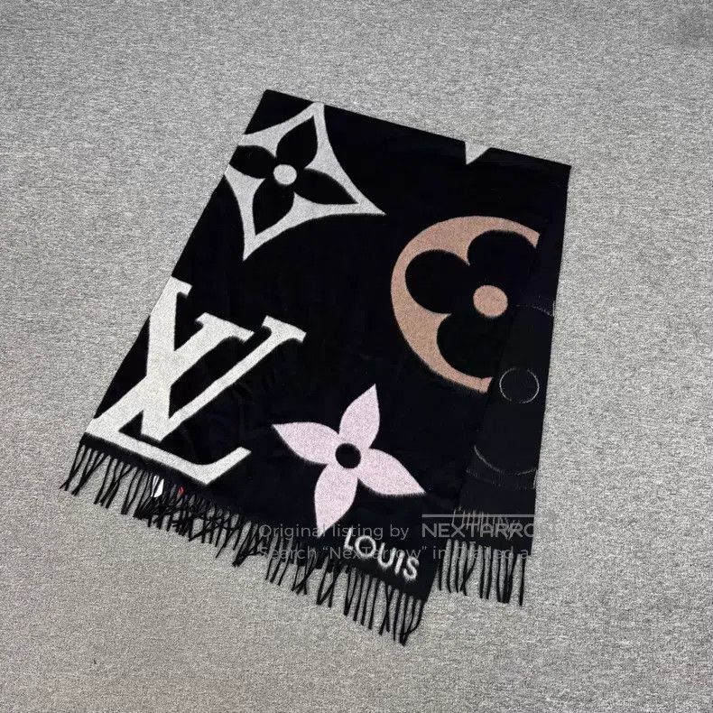 Louis Vuitton Louis Vuitton Black-base gradient presbyopic cashmere scar Size ONE SIZE - 1 Thumbnail