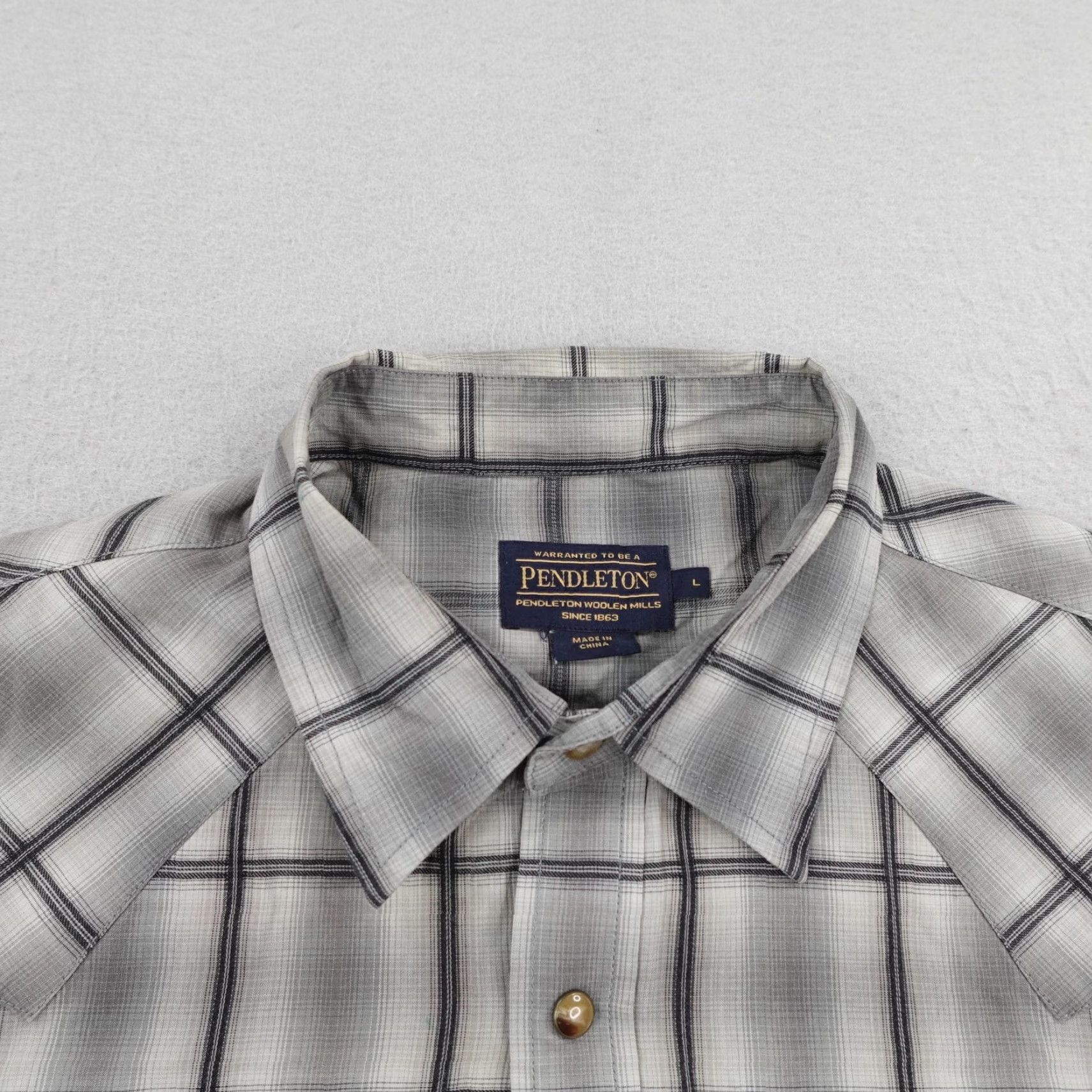 Pendleton Pendleton Shirt Mens Large Gray Plaid Western Pearl Snap Short Sleeve Frontier Size US L / EU 52-54 / 3 - 2 Thumbnail