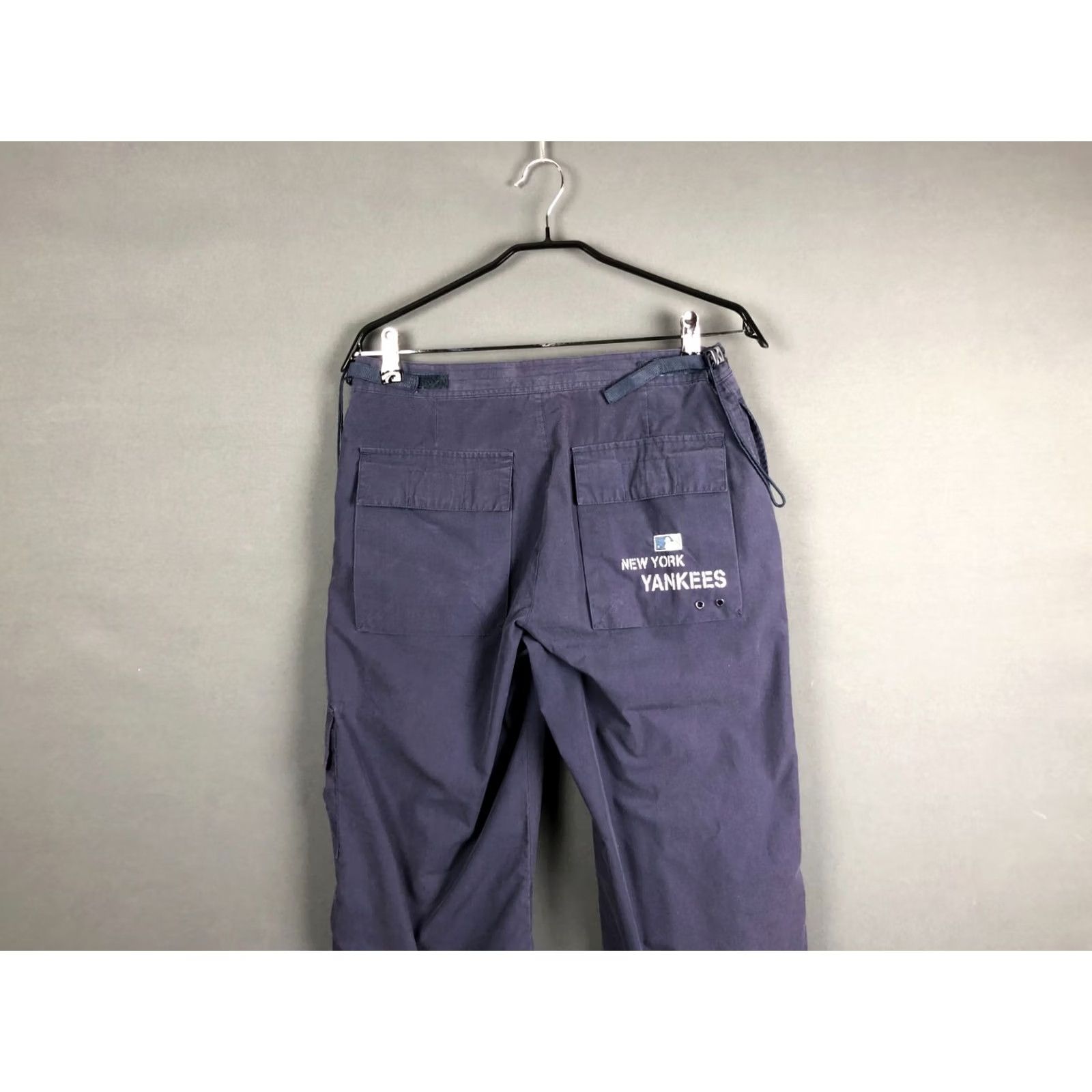 MLB Majestic Men's MLB New York Yankees Cargo Capri Pants Size M Blue Polyester Size US 31 - 3 Thumbnail