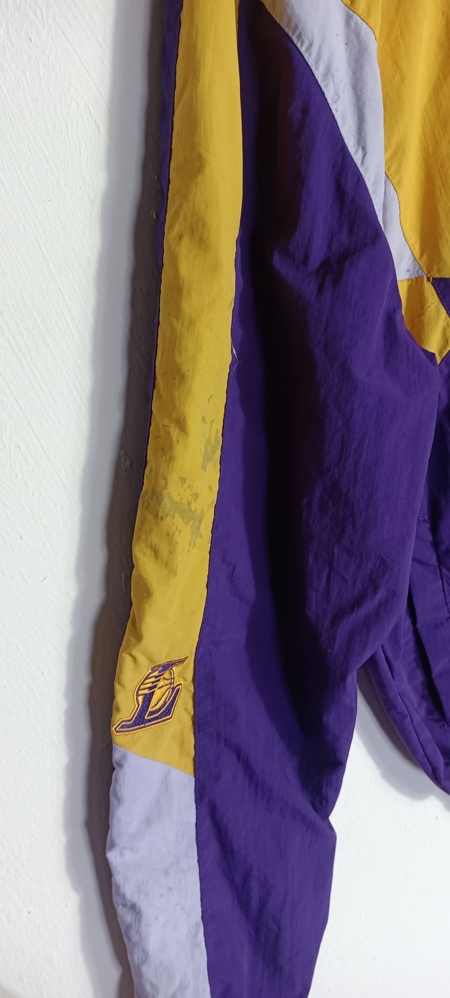 NBA × Starter × Vintage Vintage🔥🔥 L A Lakers Starter Full Zipper Size US XL / EU 56 / 4 - 5 Thumbnail