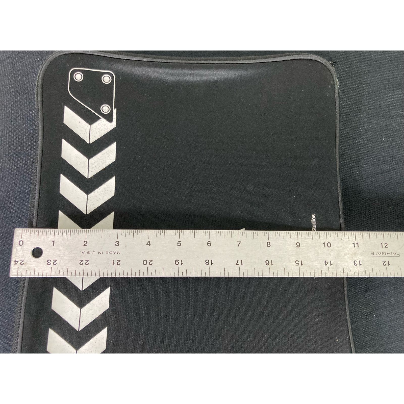 Universal Studios Universal Studios Singapore Movie Clapboard Laptop Black Size ONE SIZE - 14 Thumbnail