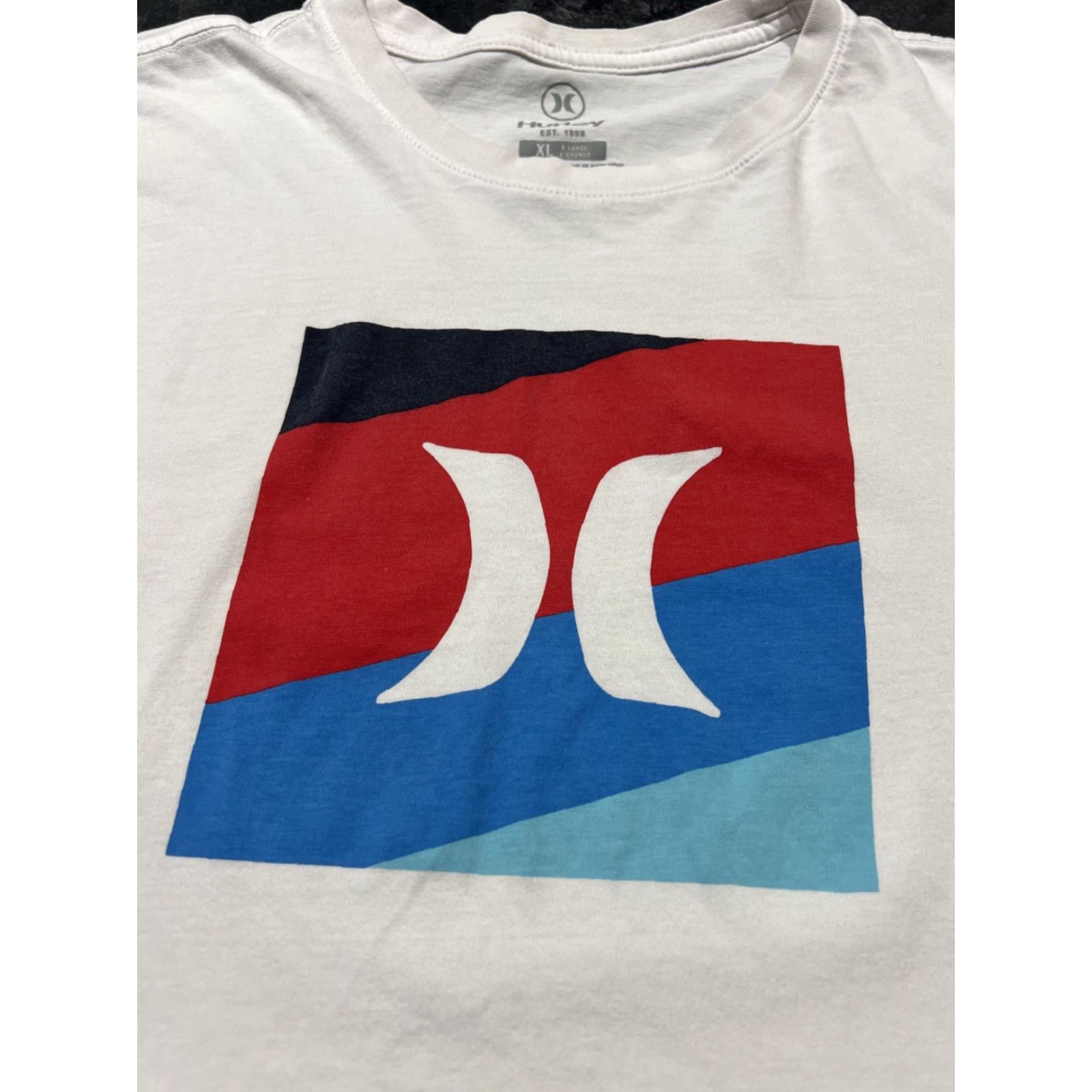 Hurley Hurley T-Shirt Logo Graphic Crew Neck Short Sleeve Men XL White Cotton - Beach Classic Colorful 2000s Size US XL / EU 56 / 4 - 3 Thumbnail