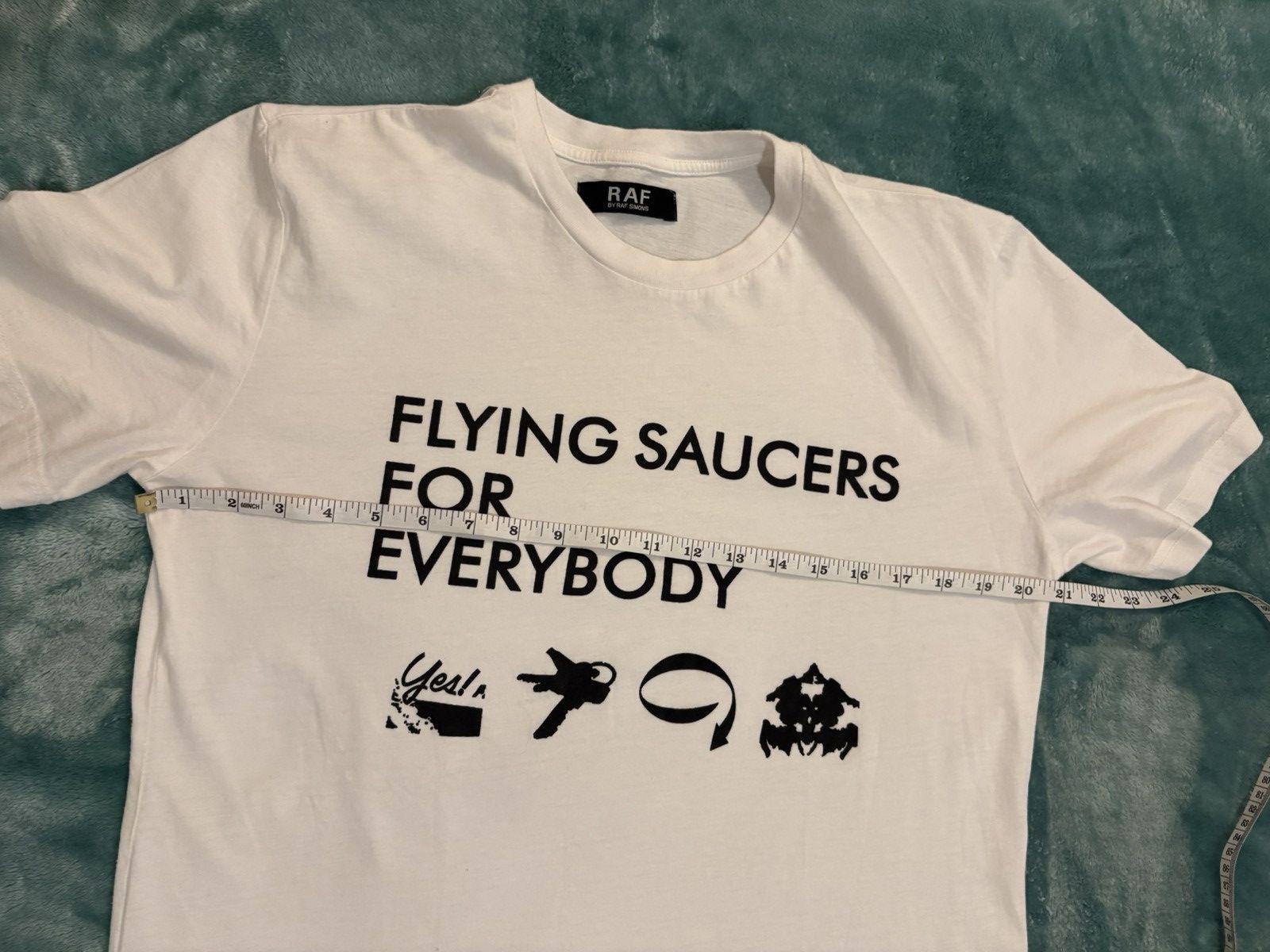 Raf by Raf Simons RAF BY RAF SIMONS Archive "Flying Saucers For Everybody" Tee Size US XL / EU 56 / 4 - 7 Thumbnail