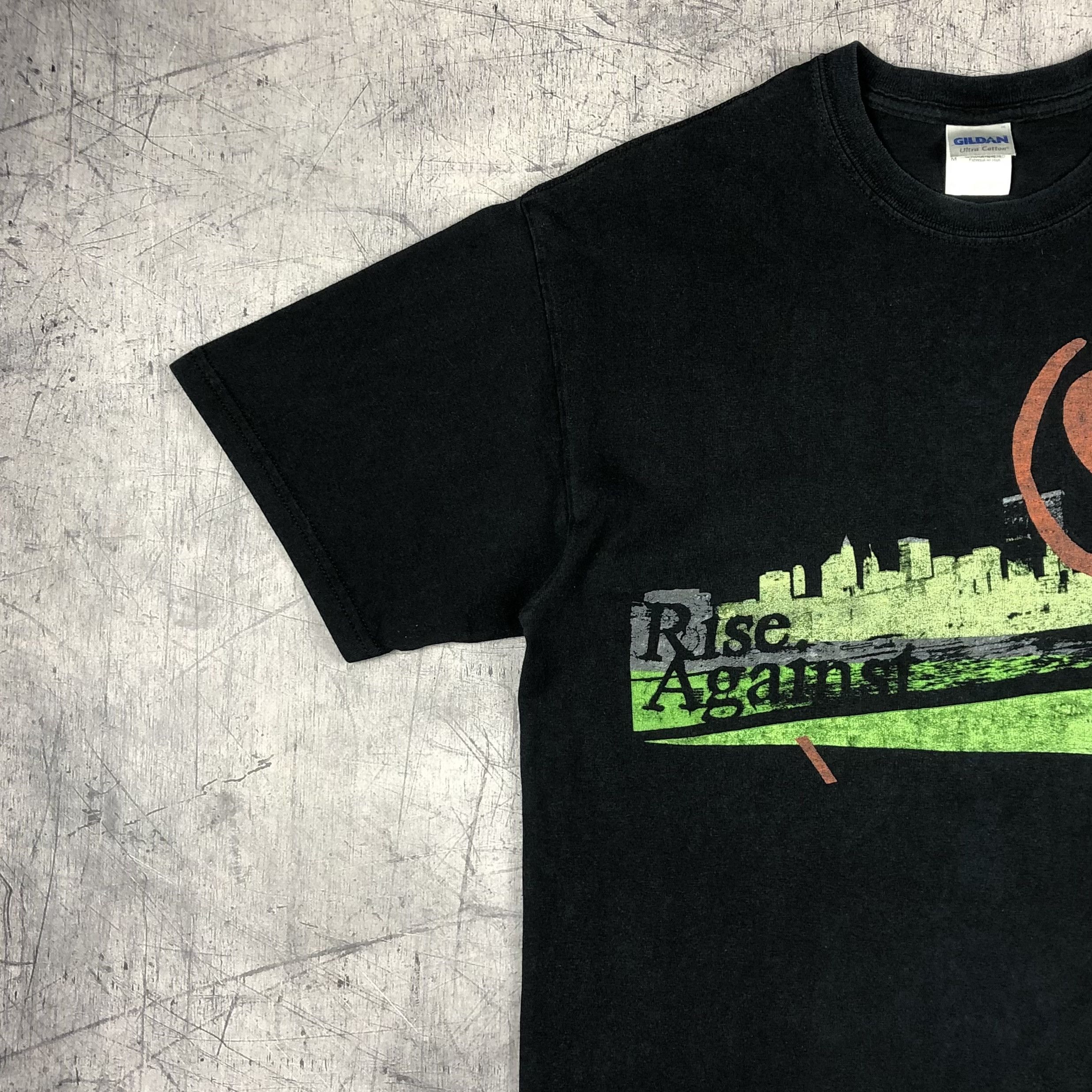 Band Tees Y2K Rise Against Tee Size US M / EU 48-50 / 2 - 5 Thumbnail
