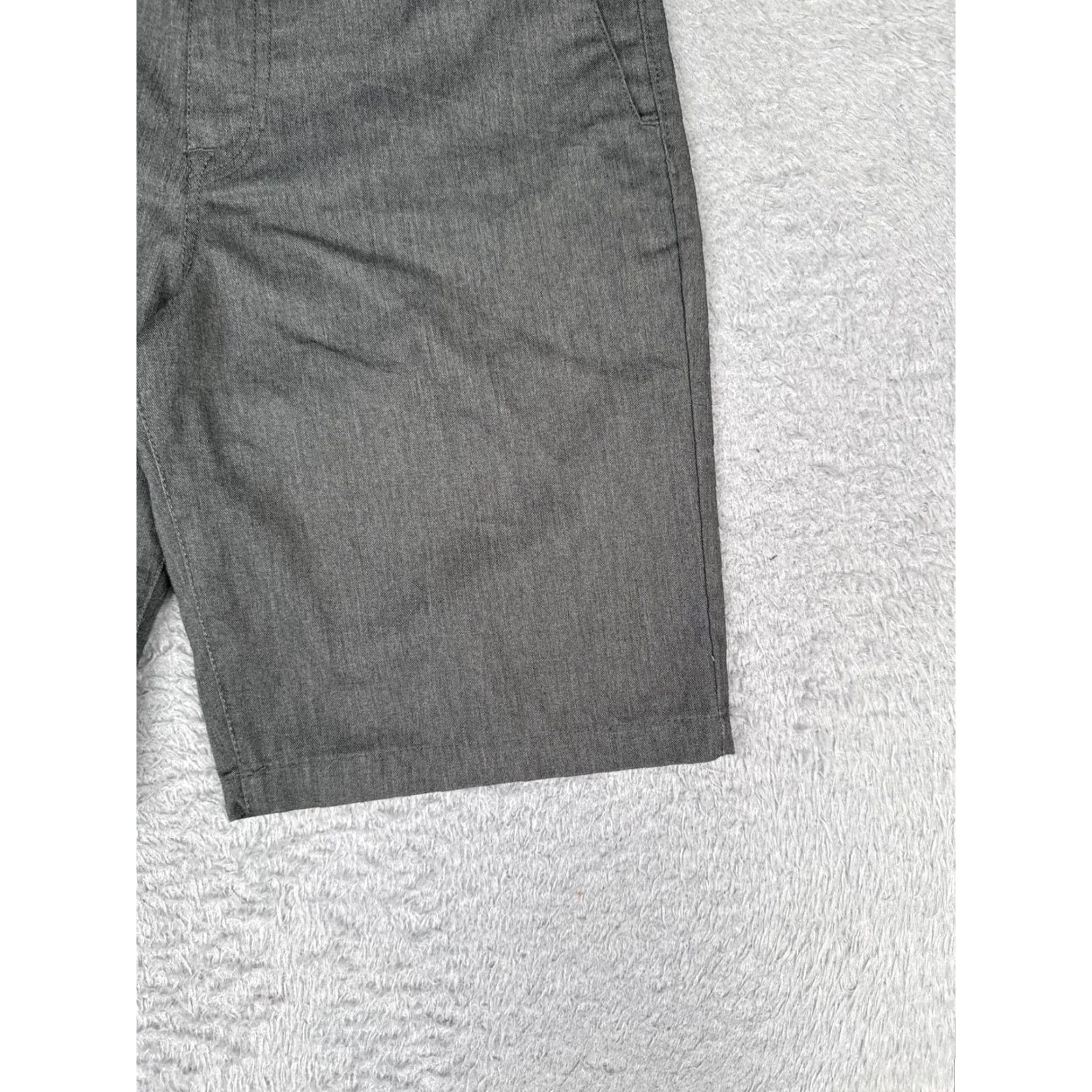 Volcom Volcom Mens Shorts 29 Gray Canvas Chino Flat Front 9 Inseam Casual Summer Wear Size US 29 - 2 Thumbnail