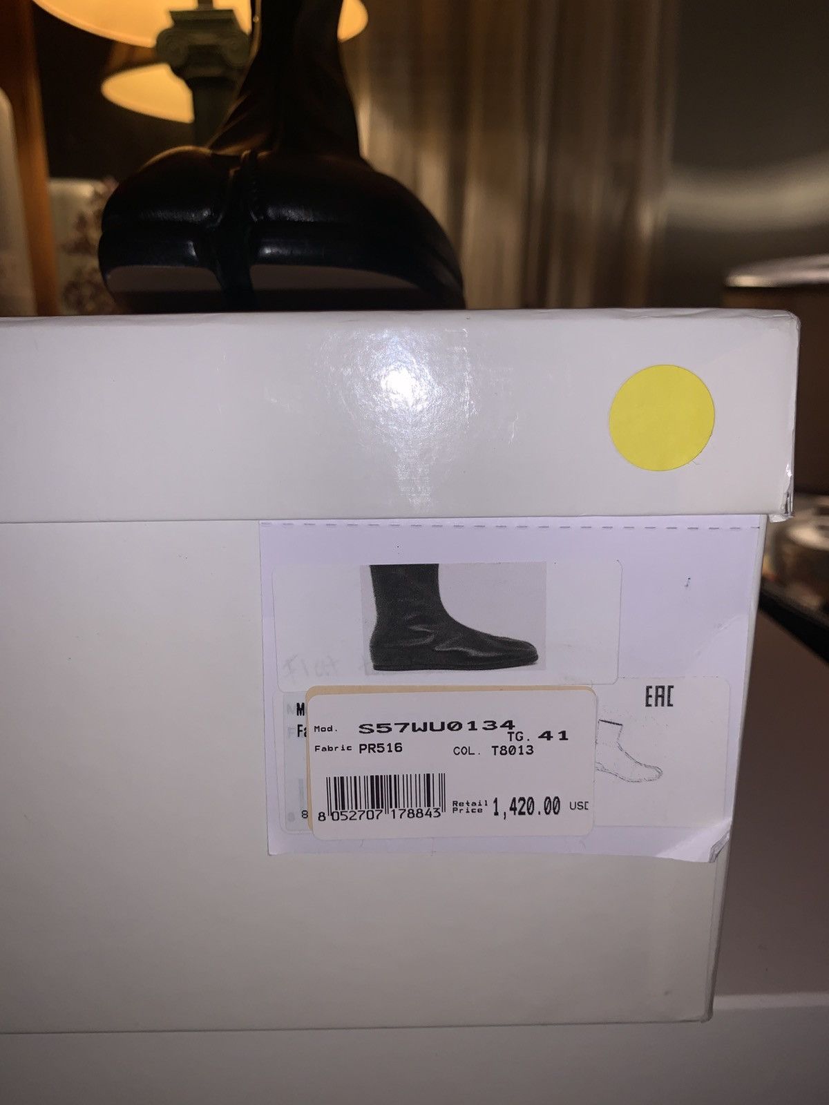 Maison Margiela Maison Margiela Black Leather Tabi Ankle Boots — Flat Sole Size US 8 / EU 41 - 9 Thumbnail