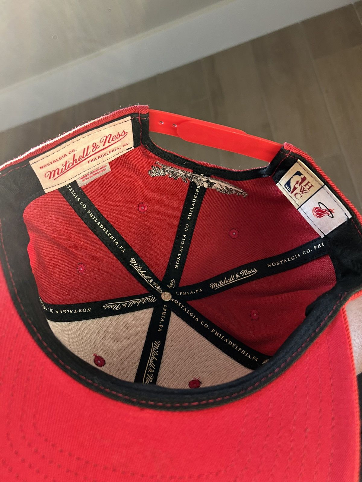 Mitchell & Ness Miami Heat Mitchell and Ness SnapBack Size ONE SIZE - 4 Thumbnail
