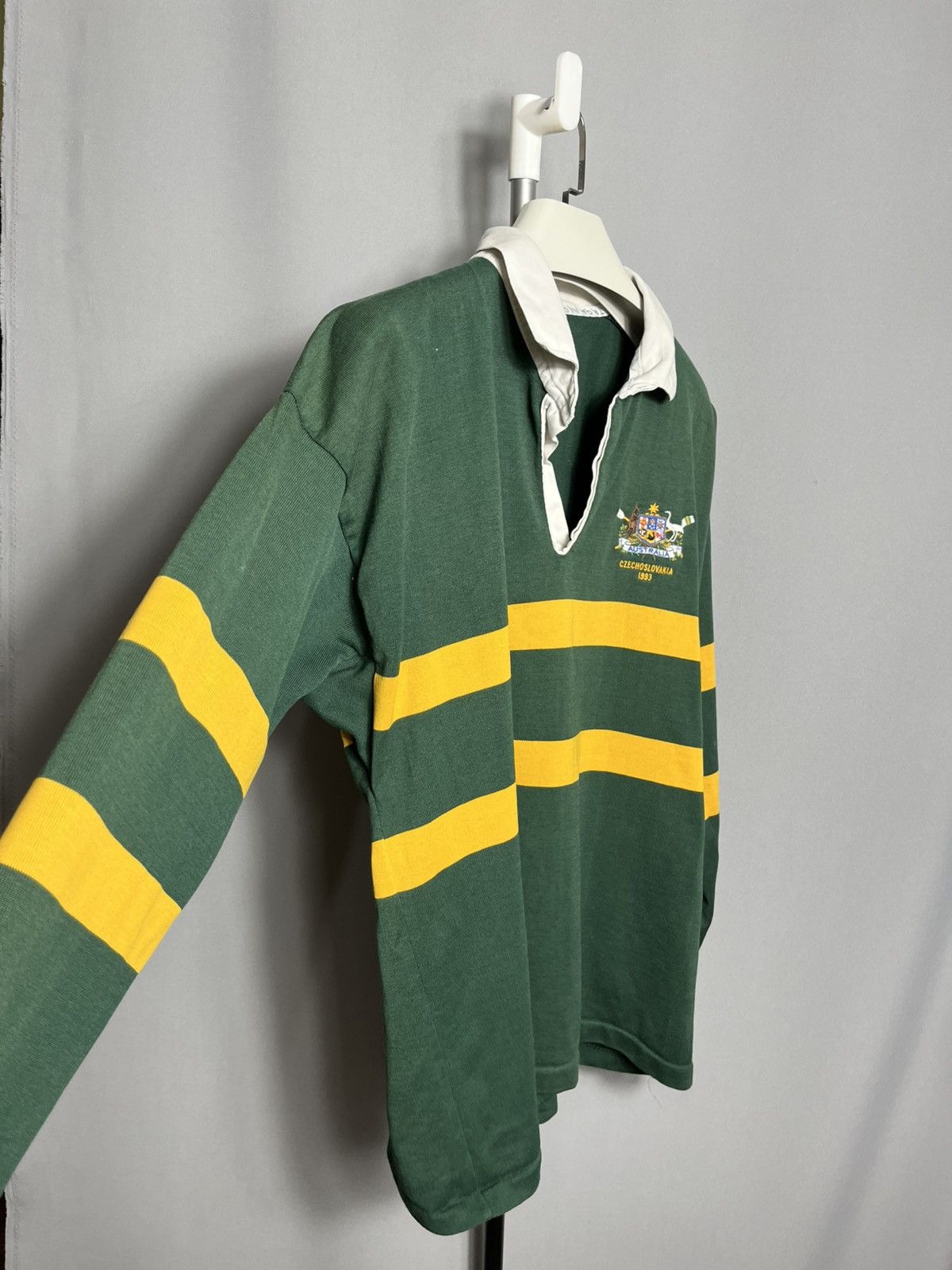 Vintage 1993 Roudnice Czechoslovakia World Champion Australia Rowing Size US L / EU 52-54 / 3 - 3 Thumbnail