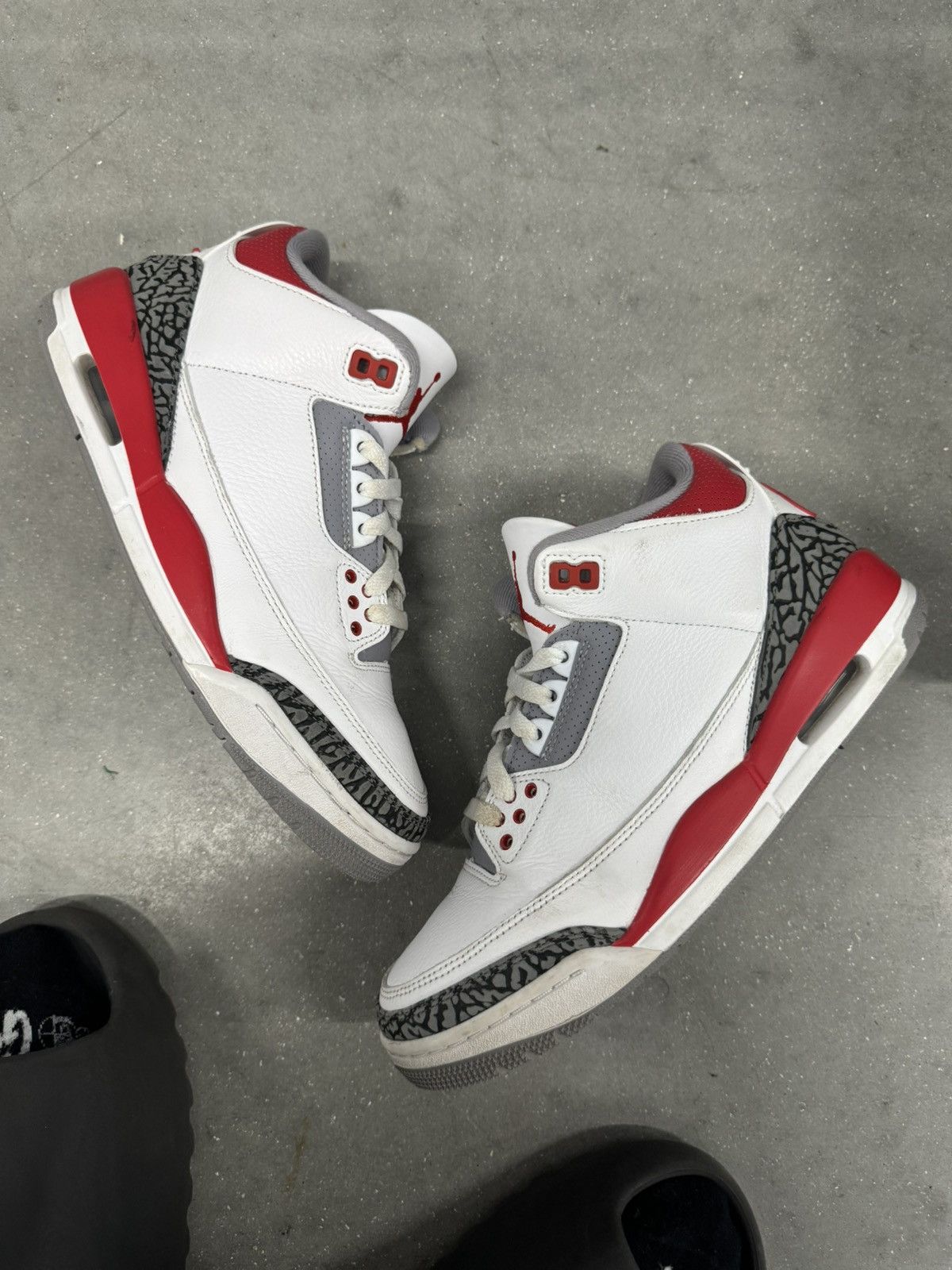 Jordan Brand Used Jordan 3 “Fire Red” Size 8.5 Size US 8.5 / EU 41-42 - 2 Thumbnail