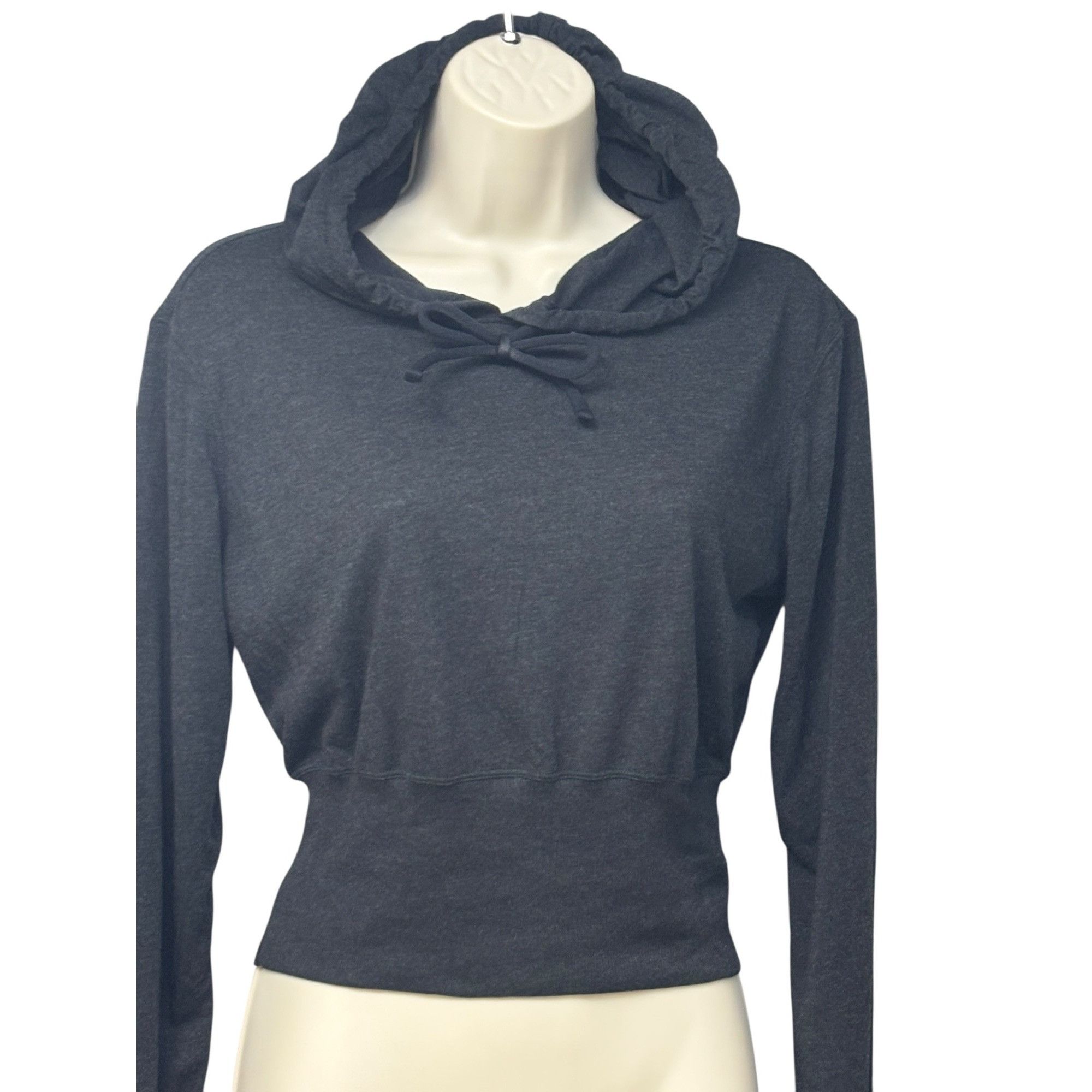Other TYR women’s Santorini Off Shore Hoodie, Black, M (8) Size M / US 6-8 / IT 42-44 - 1 Thumbnail