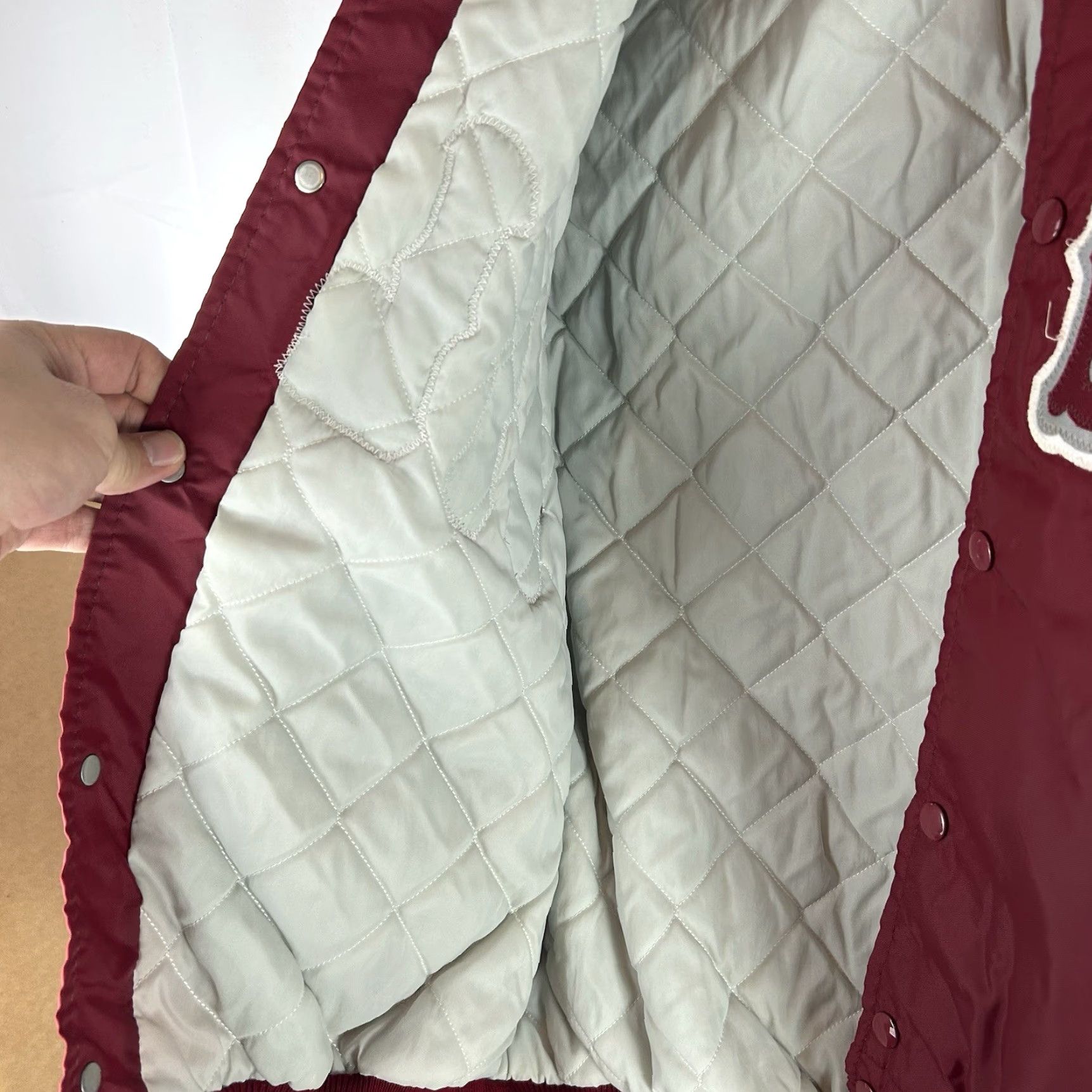 Vintage VINTAGE DeLong Athletic Jacket Oilers Red Made in USA Mens Large 80s 90s Snap Baseball Football Hockey Varsity Jacket Size US L / EU 52-54 / 3 - 5 Thumbnail